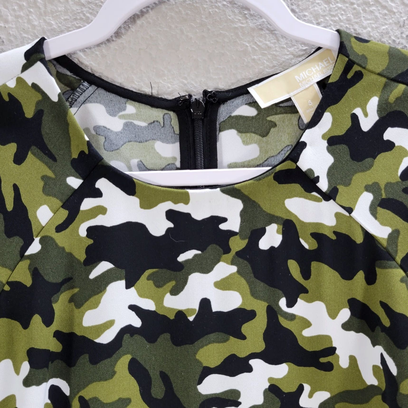 Michael Kors Women's Michael Kors Green Camo Tee Shirt Dress Short Sleeve Mini Sz 8 Size M / US 6-8 / IT 42-44 - 5 Thumbnail