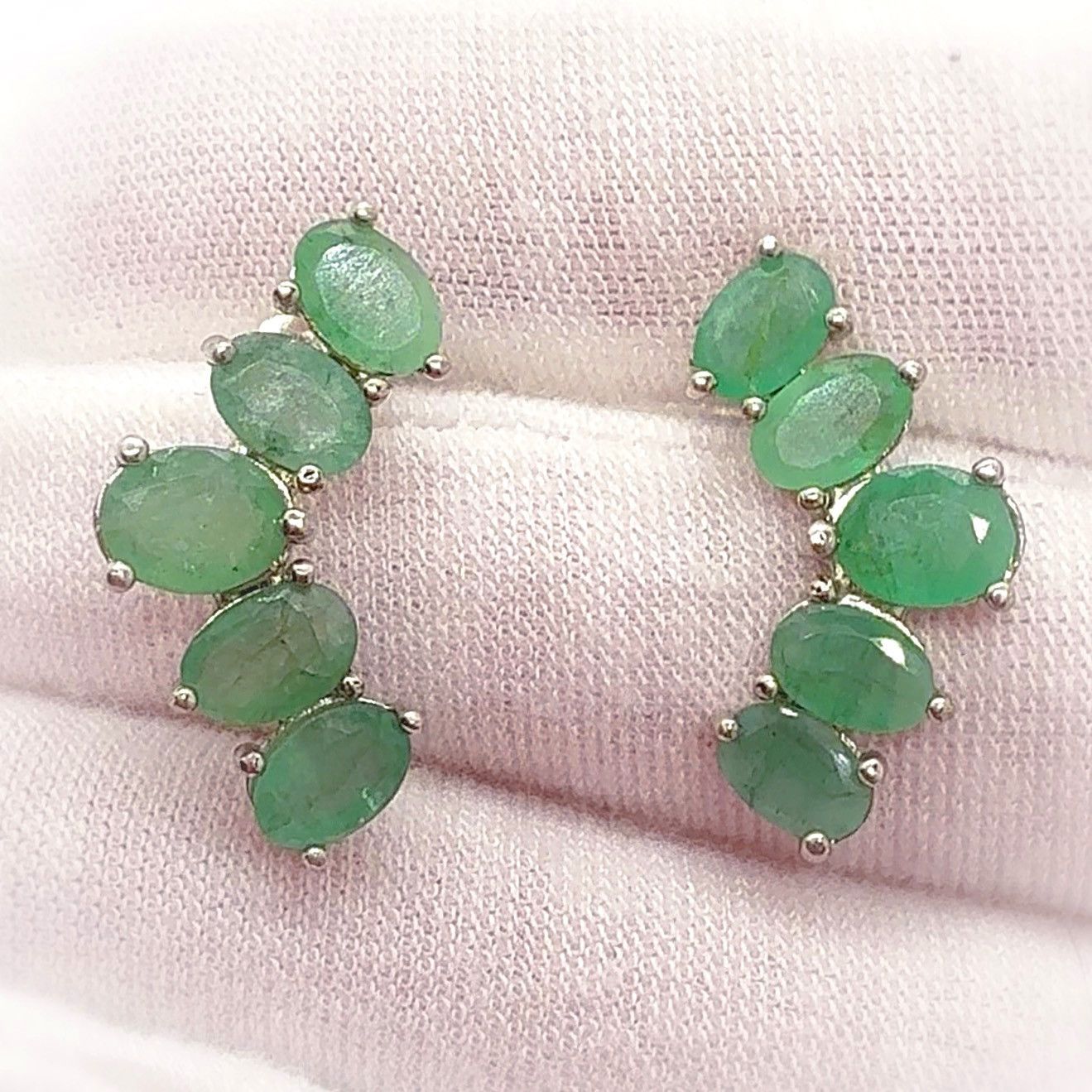 Nordstrom 14k White Gold over Silver Emerald Jadeite Earrings! Size ONE SIZE - 2 Thumbnail