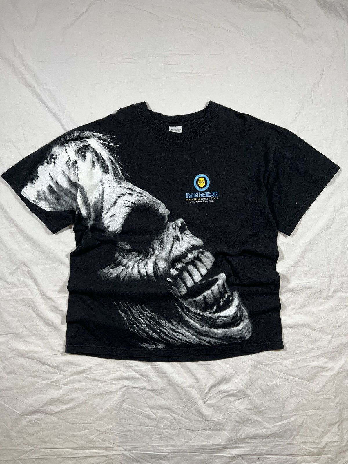 Band Tees Vintage 90s Iron Maiden Big Face Eddie Euro Band Tee Size US XL / EU 56 / 4 - 1 Thumbnail