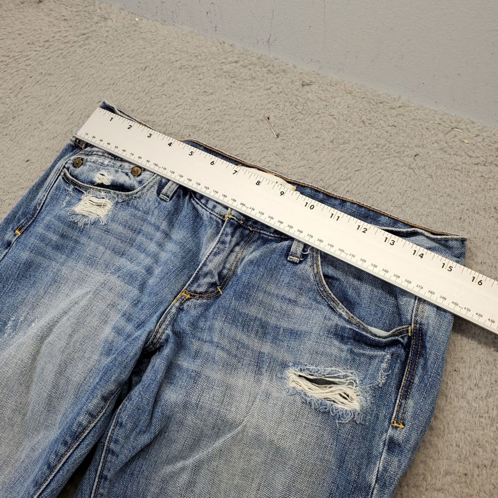 Abercrombie & Fitch Abercrombie & Fitch Denim Shorts Women 4 Blue Cuffed Faded Distressed Frayed Hem Size 27" / US 4 / IT 40 - 3 Thumbnail