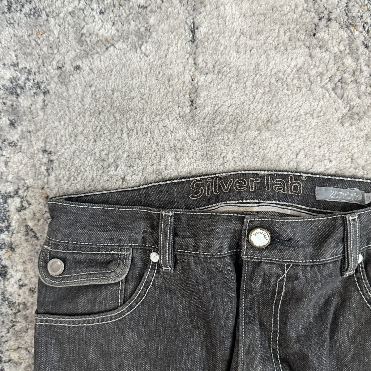 Levi's × StraightFaded × Vintage Rare Vintage Levi’s Silvertab black buckle back faded jeans Size US 32 / EU 48 - 5 Thumbnail