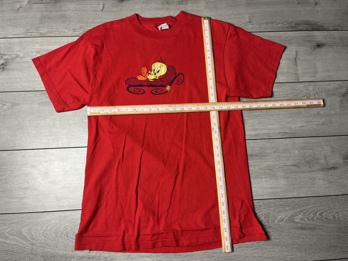 Warner Bros Warner bros Tshirt Looney tunes bird 1997 size Large Size US L / EU 52-54 / 3 - 7 Thumbnail