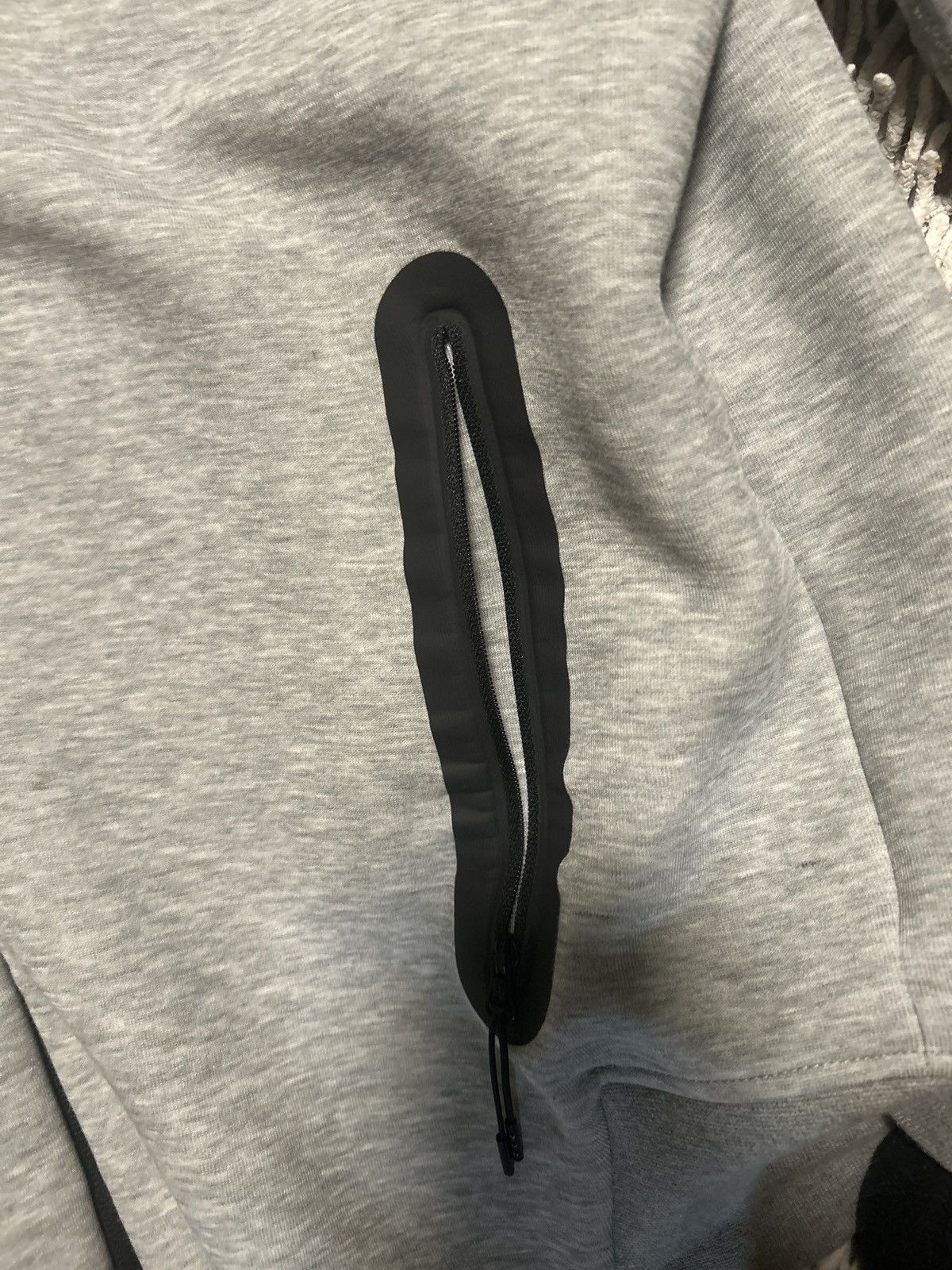 Nike Nike TCH FLC NEW SZN Size US XL / EU 56 / 4 - 6 Thumbnail