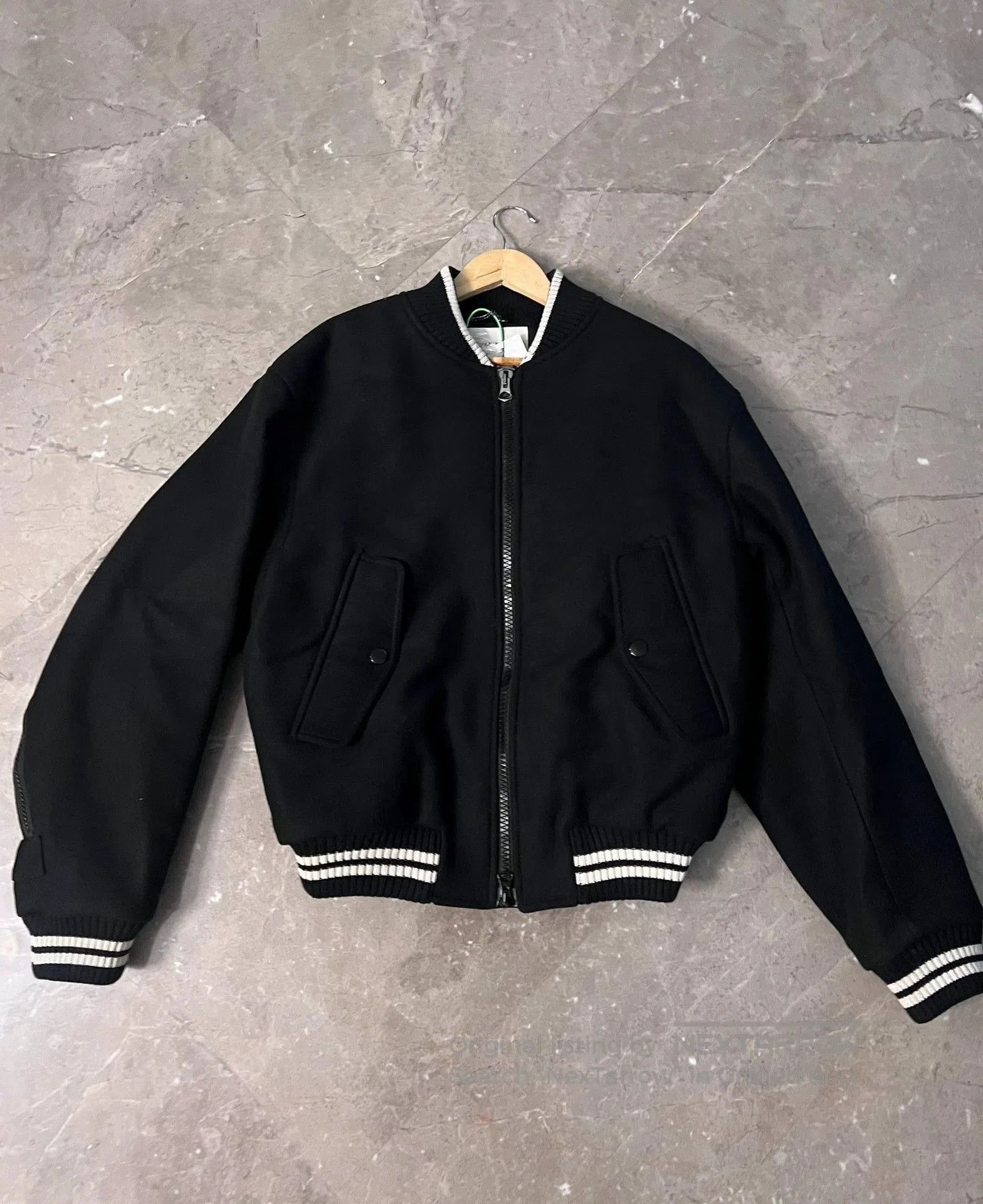 Dries Van Noten Black Zip. Size US L / EU 52-54 / 3 - 1 Thumbnail