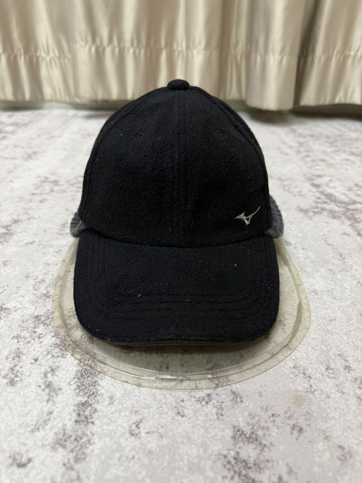 Mizuno Vintage Mizuno Black Fleece Earlap cap with gray knit lined Size ONE SIZE - 1 Thumbnail