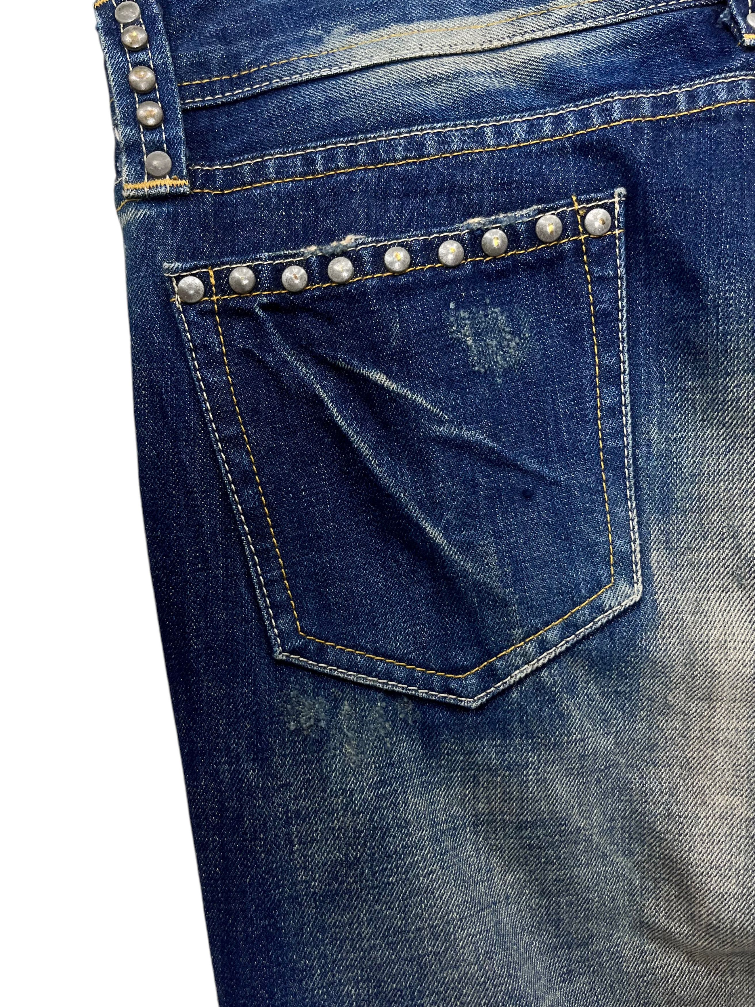 🔥FYE🔥Vintage VANQUISH Designer Punk Studded Ripped Flare