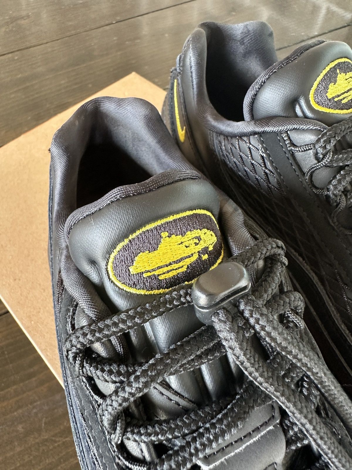 Corteiz × Nike Corteiz x Nike Air Max 95 Honey Black Size US 8 / EU 41 - 10 Thumbnail