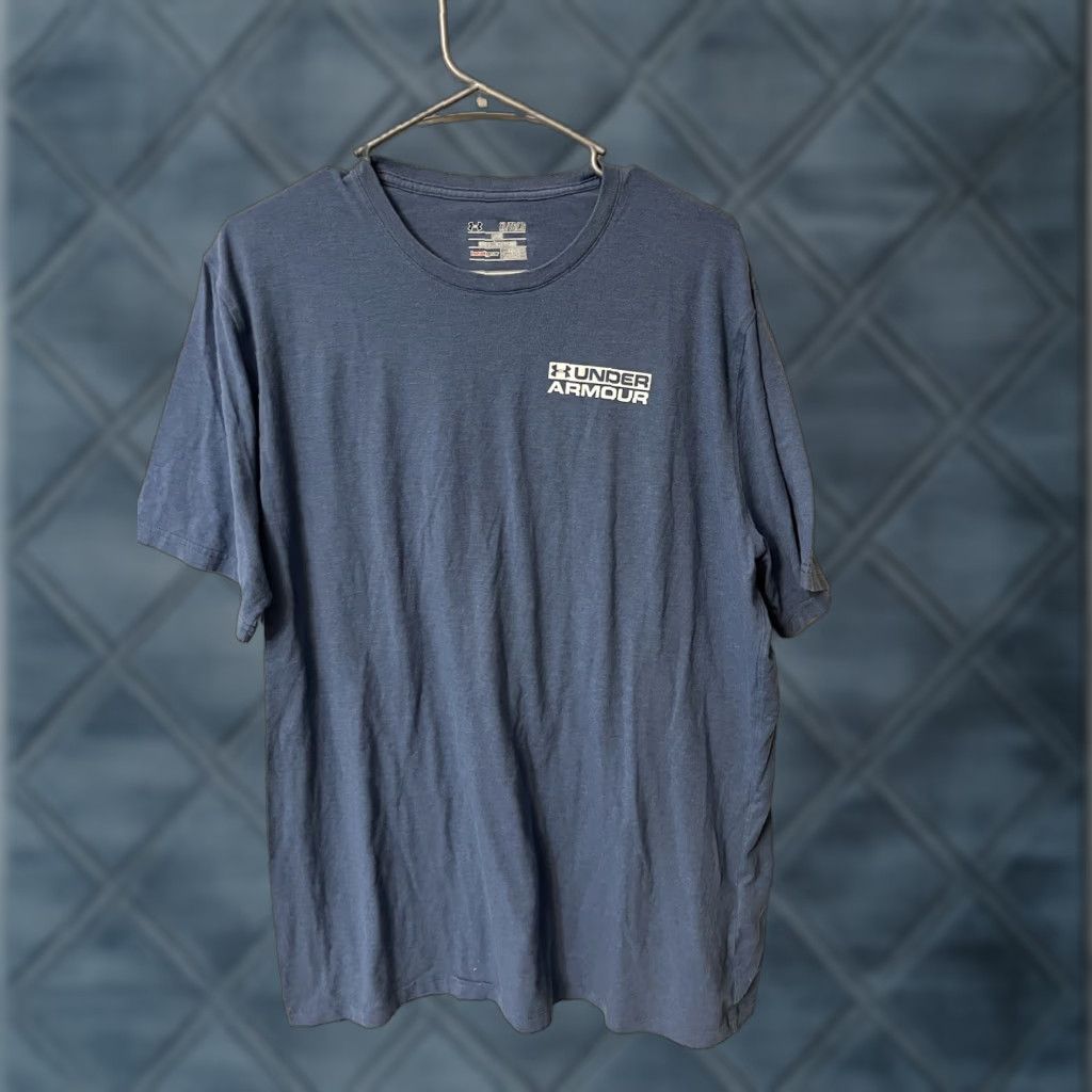 Under Armour Under Armour T-Shirt Men XL Short Sleeve Graphic Blue Crew Neck Logo Shirt Men XL Blue Graphic Regular Fit 2010s Size US XL / EU 56 / 4 - 1 Thumbnail