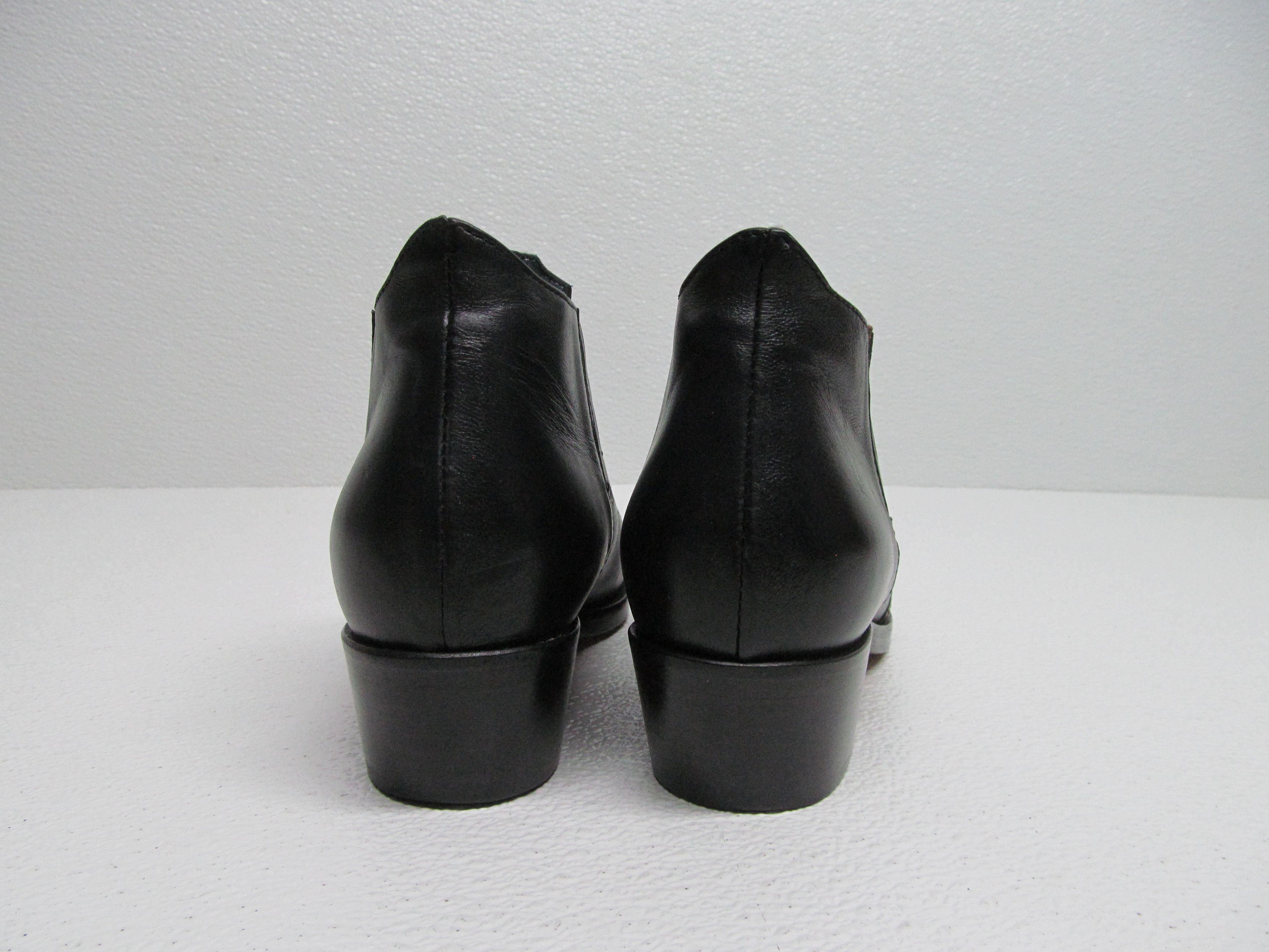 Chiara Ferragni Chiara Ferragni Ankle Boots Black /Silver Leather Rare Size US 7 / IT 37 - 9 Thumbnail