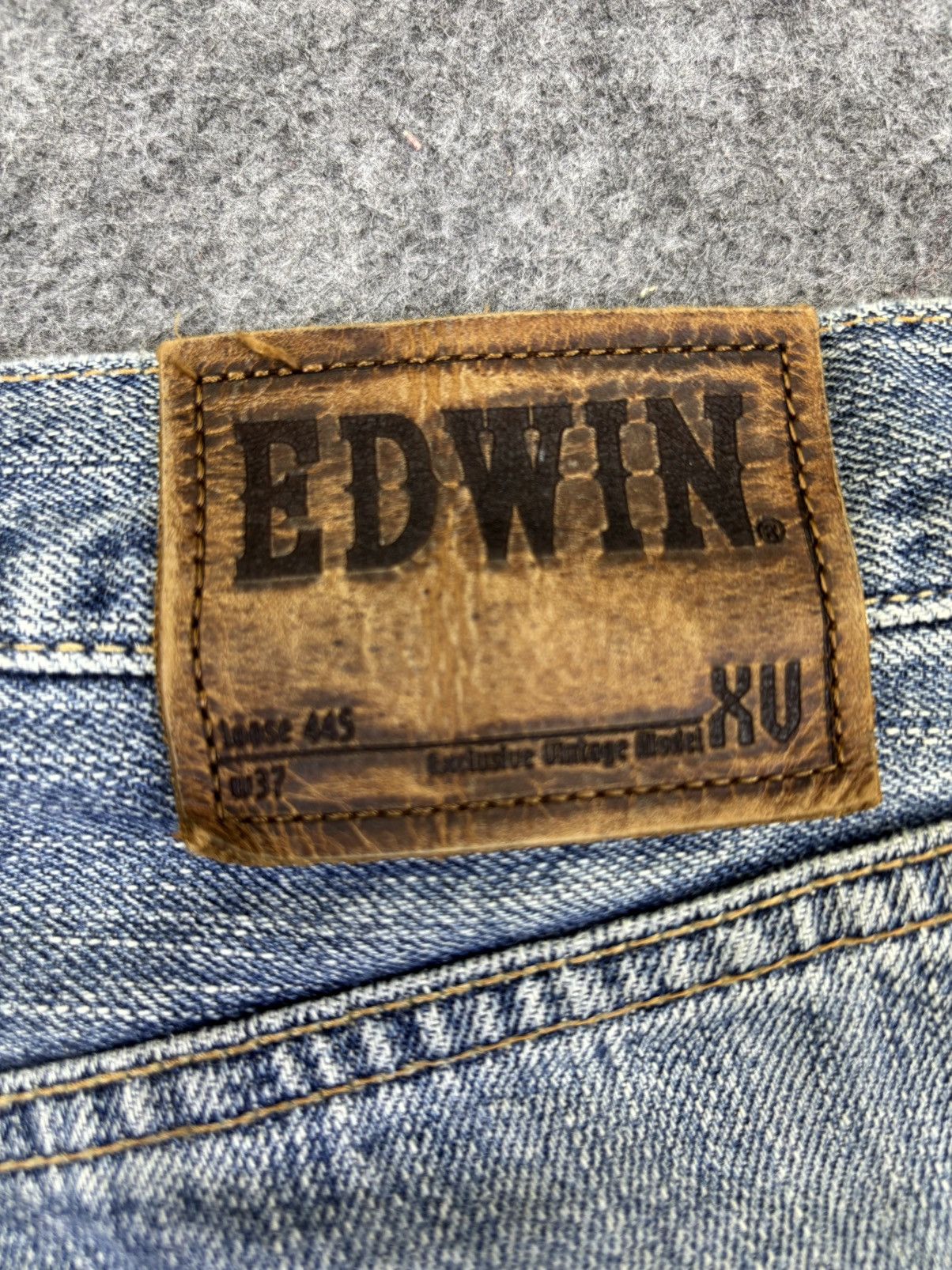 Edwin 💥Thrashed💥Vtg Edwin 445 Loose Heavy Distressed Denim F942 Size US 36 / EU 52 - 14 Thumbnail