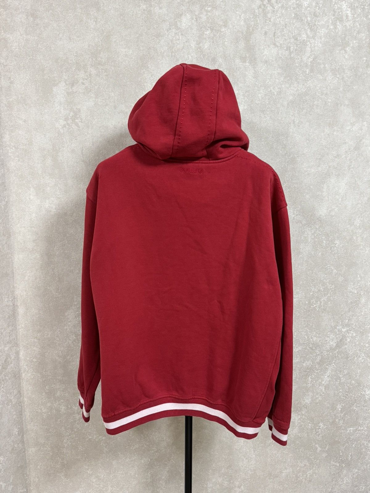 Coogi Vintage Coogi Red Classic Men’s Hoodie Size XL Size US XL / EU 56 / 4 - 15 Thumbnail