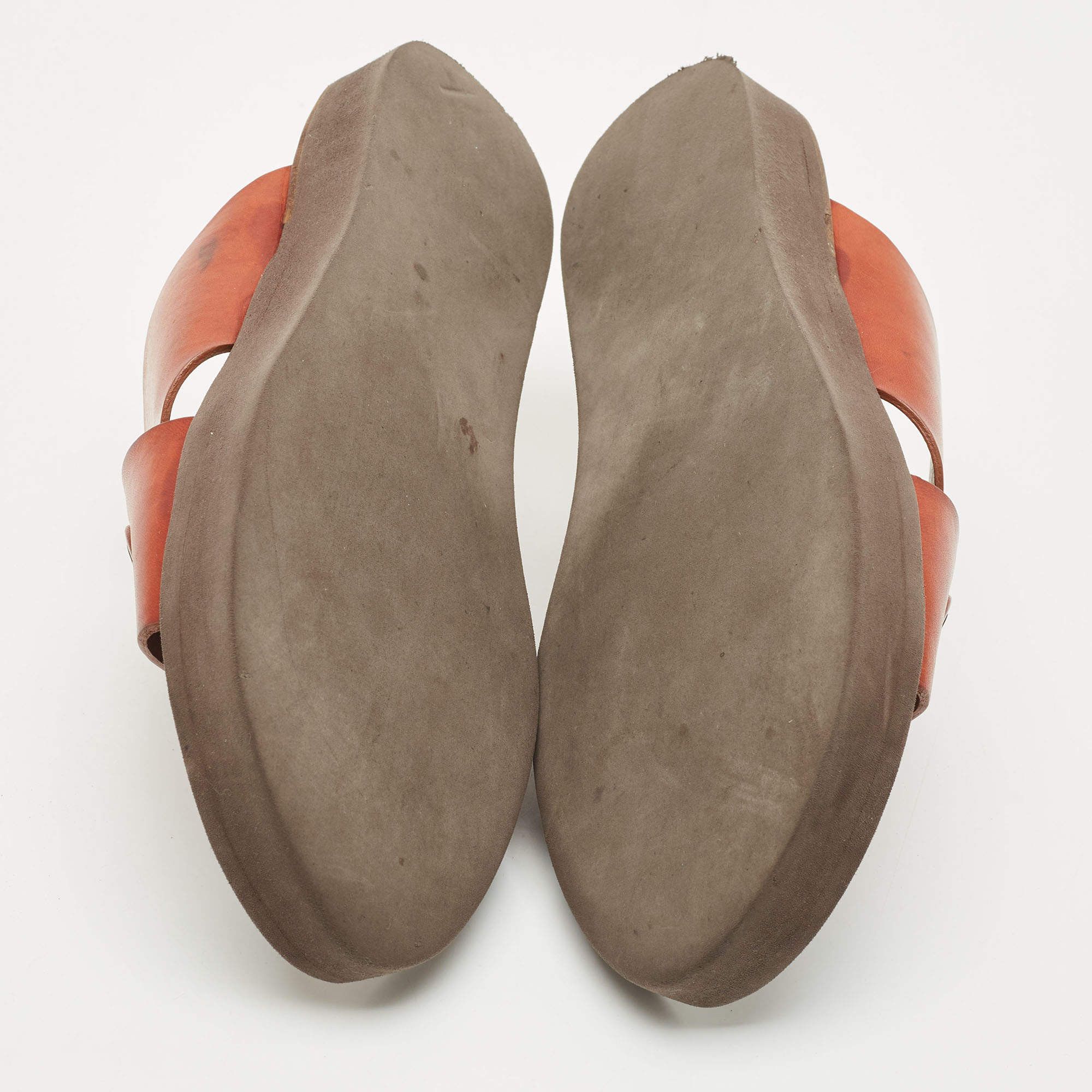 Chloe Chloe Orange Leather Ring Flat Sandal Size 37 Size US 7 / IT 37 - 3 Thumbnail