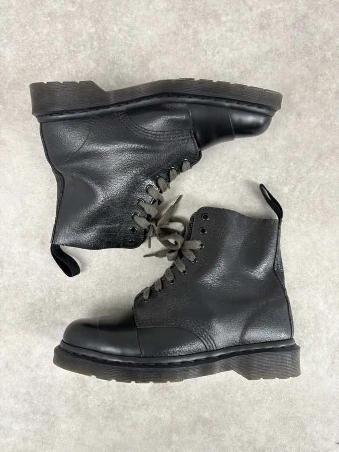 Vintage AW2016 Marni Dr. Martens Black Leather Combat Boots Size US 9 / EU 42 - 4 Thumbnail