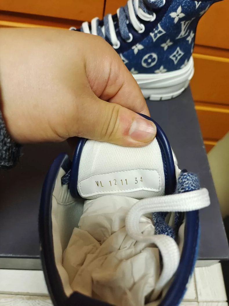 Louis Vuitton Louis Vuitton Denim High-Top Sneakers Size 34-2507 Size US 4 / IT 34 - 7 Thumbnail