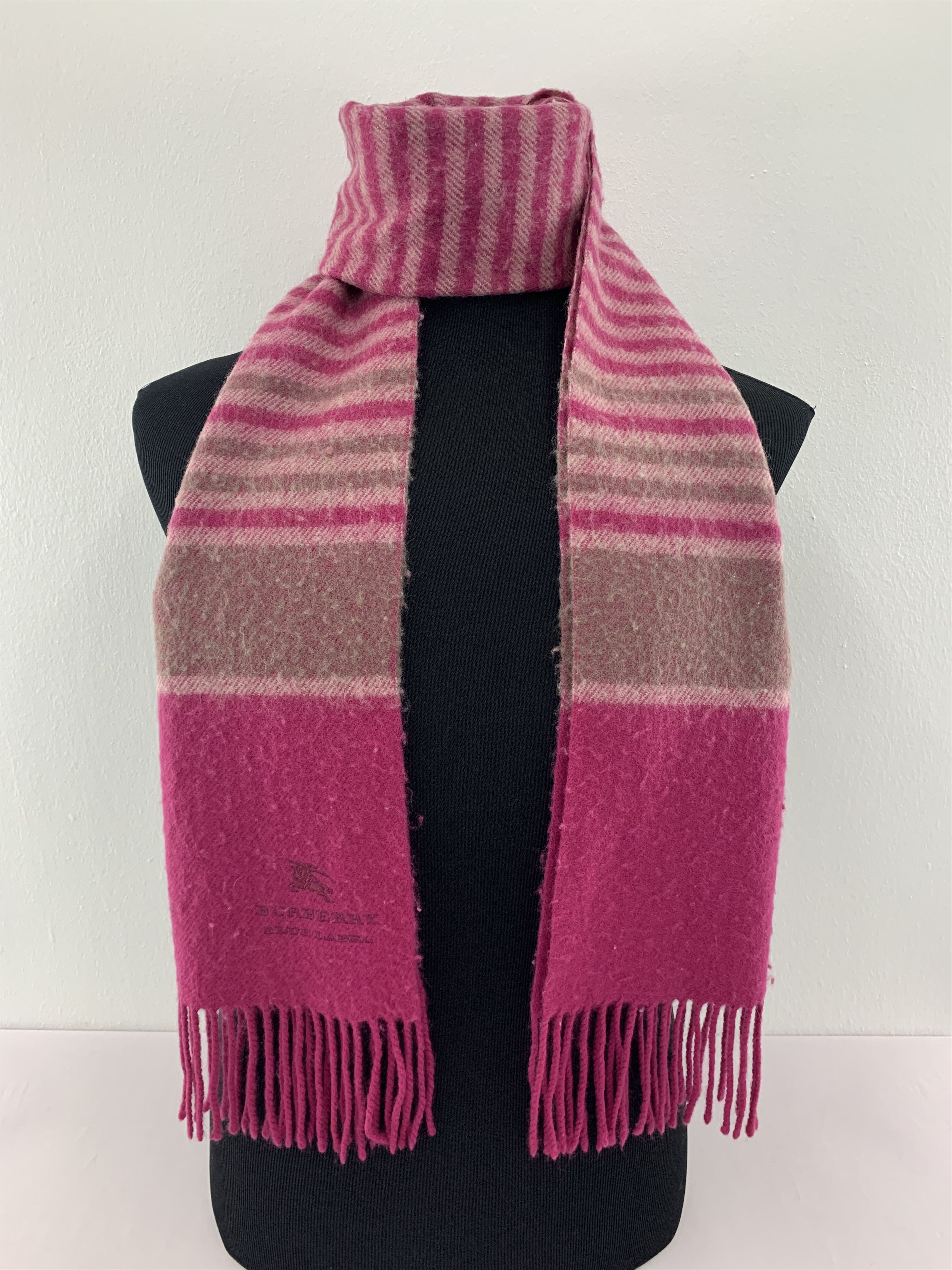 Burberry Burberry Scarf Wool Muffler Neck Wrap BL5083 Size ONE SIZE - 1 Thumbnail