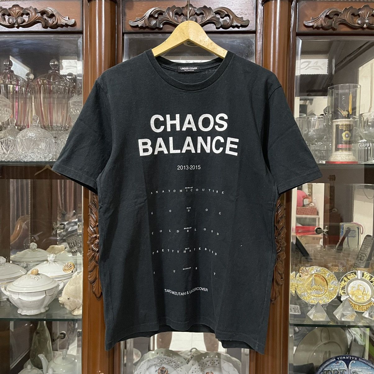Undercover chaos balance tee