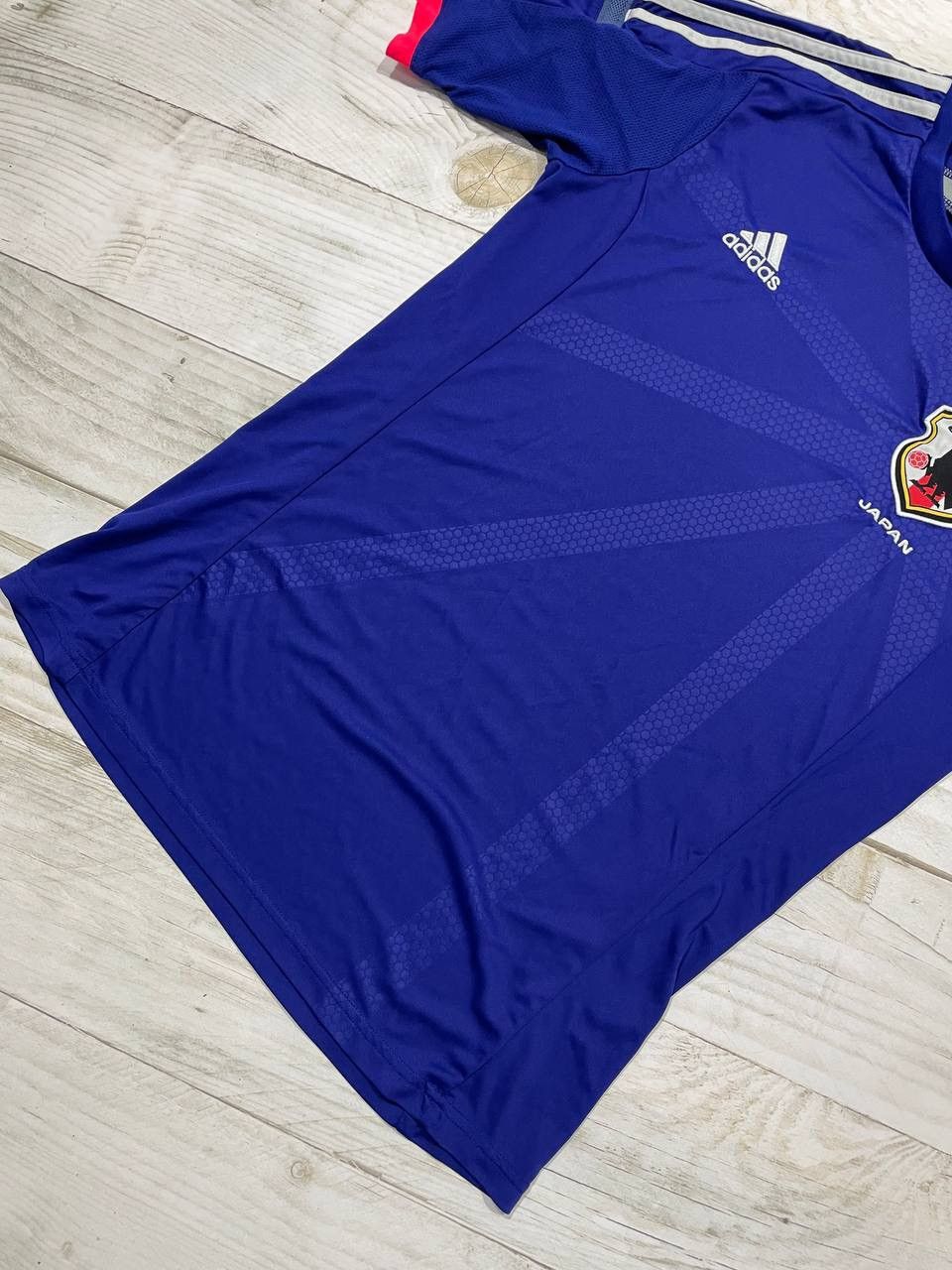 Adidas Adidas Japan 2013 2014 Home Football Shirt Soccer Jersey Size US S / EU 44-46 / 1 - 3 Thumbnail