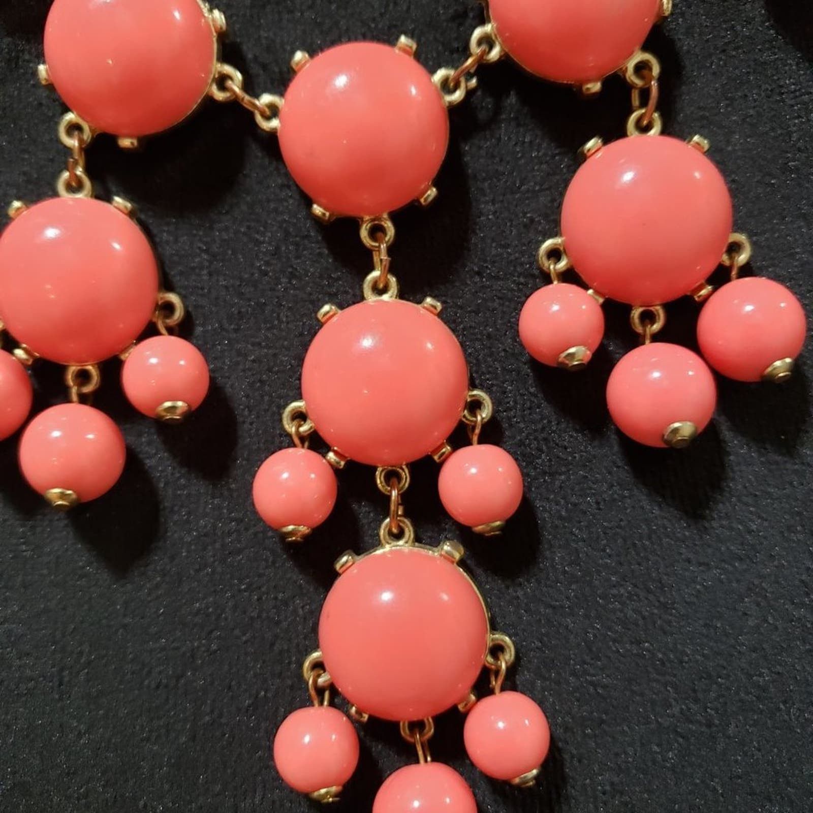 Other Fashion Pink Rhinestones Bubble Bead Statement Bib Necklace Size ONE SIZE - 4 Thumbnail