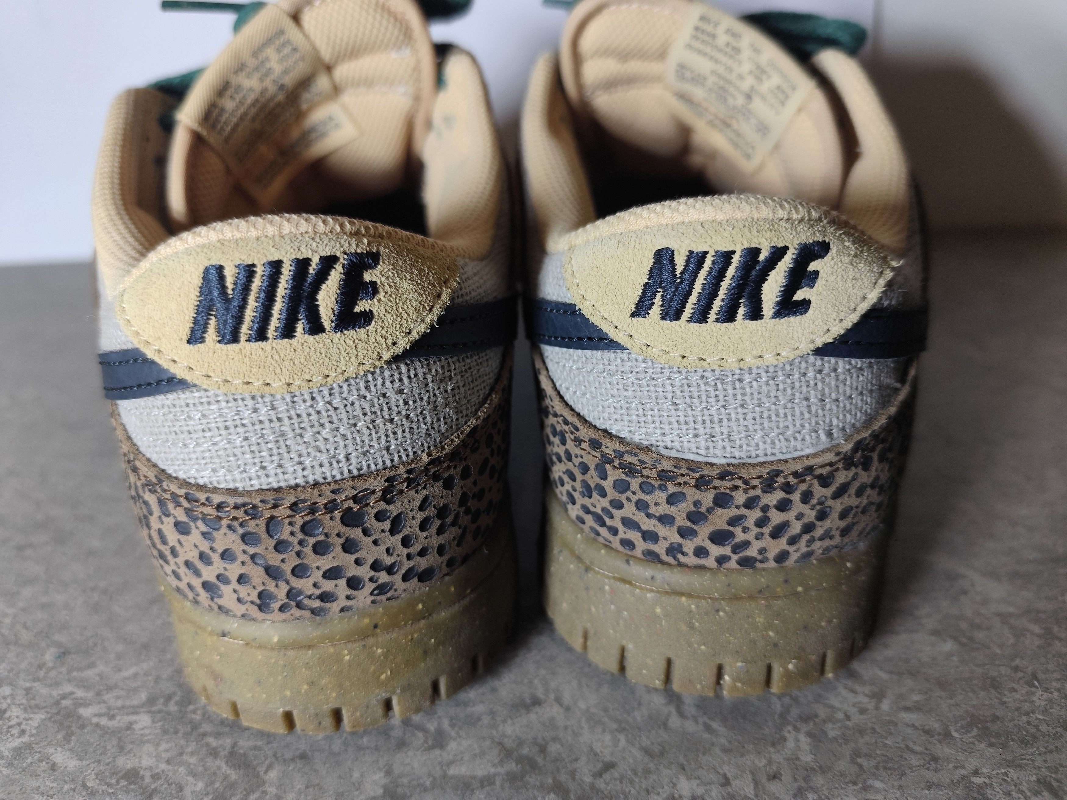 Nike Nike Dunk Low Golden Moss - Suede - US 8-5 / EU 42 Size US 8.5 / EU 41-42 - 10 Thumbnail