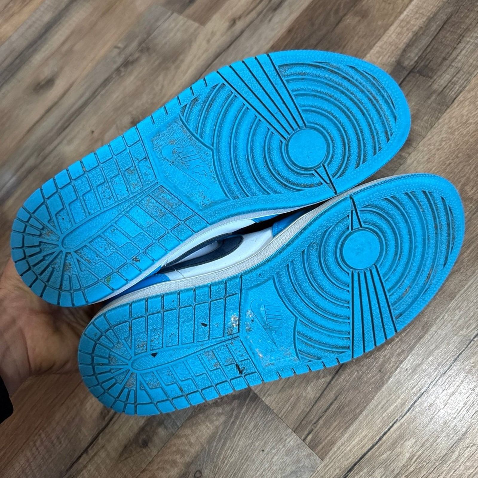 Jordan Brand Jordan 1 Low UNC Powder Blue Size US 8.5 / EU 41-42 - 8 Thumbnail