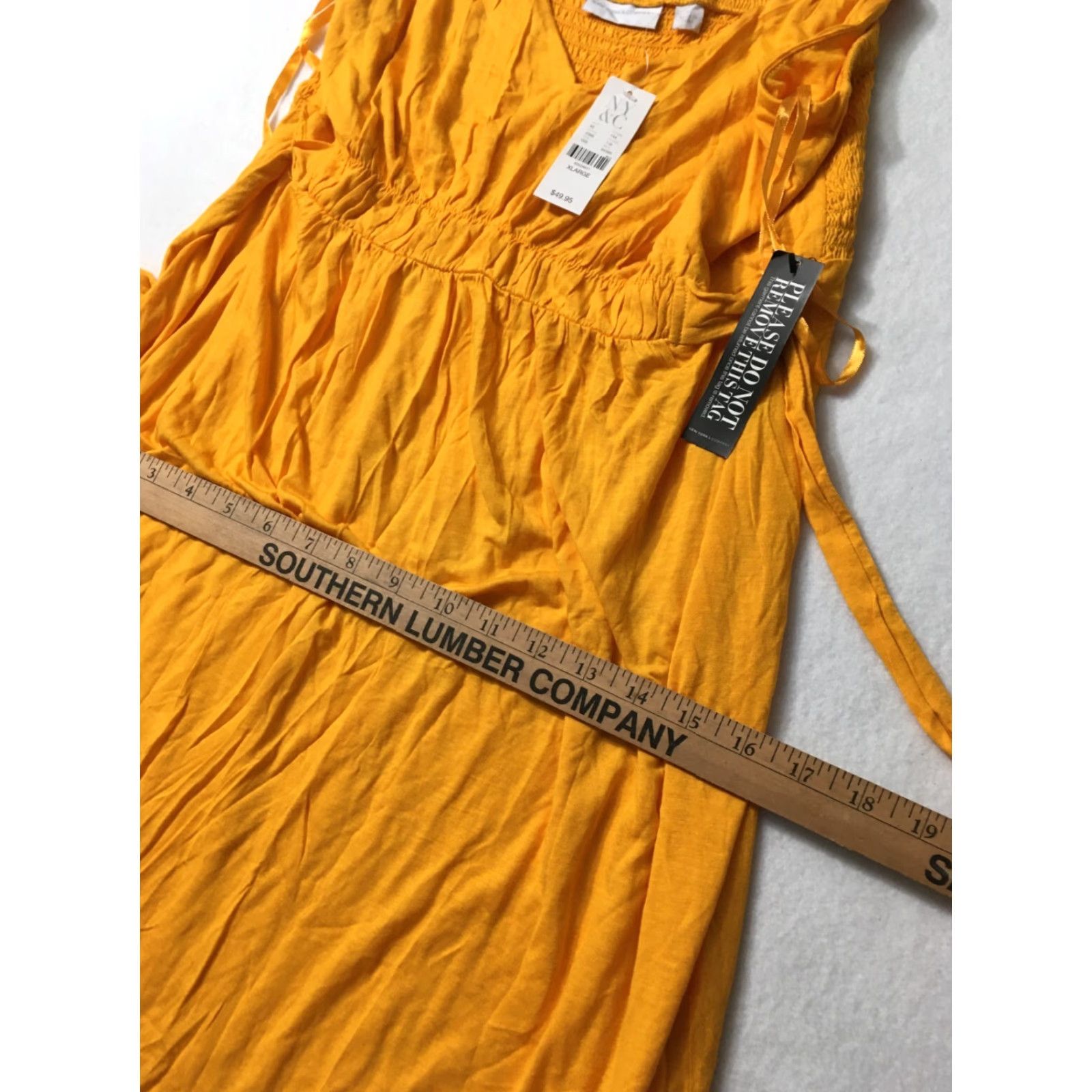 Vintage NWT New York & Company NWT NY&C Dress Maxi V-Neck Short Sleeve Pullover Gold Yellow Women XL Adult Dress Maxi V-Neck Solid Pattern Size XL / US 12-14 / IT 48-50 - 6 Thumbnail