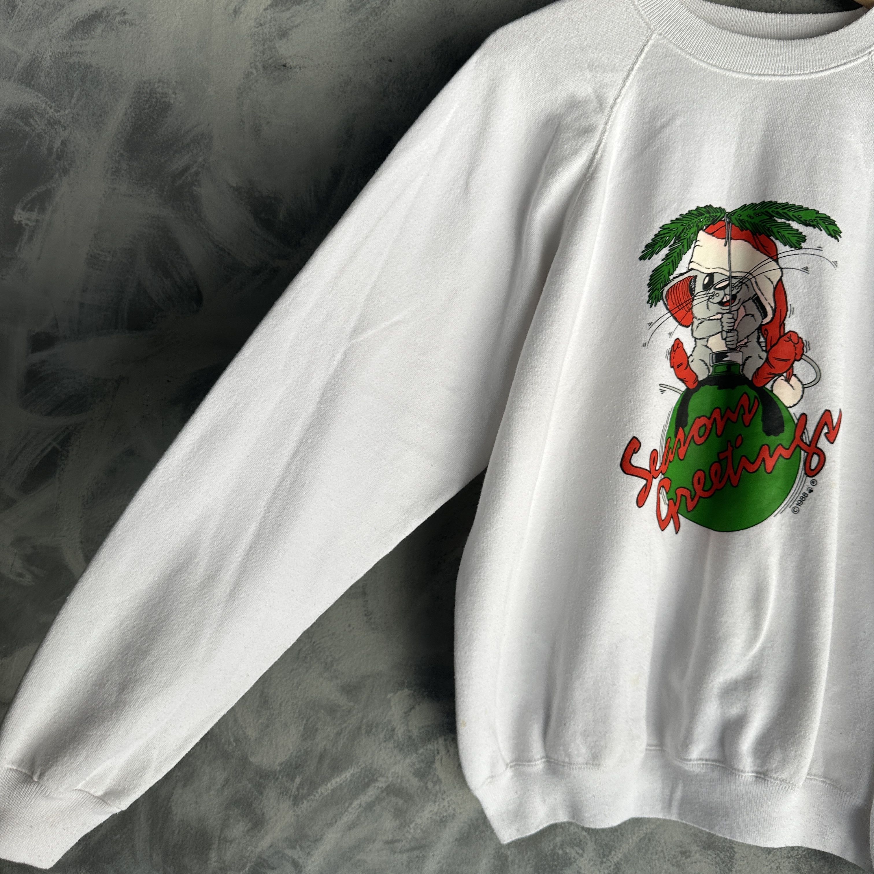 Other Vtg Christmas Sweatshirt Seasons Greetings Mouse Ornament 80 Size US XL / EU 56 / 4 - 5 Thumbnail