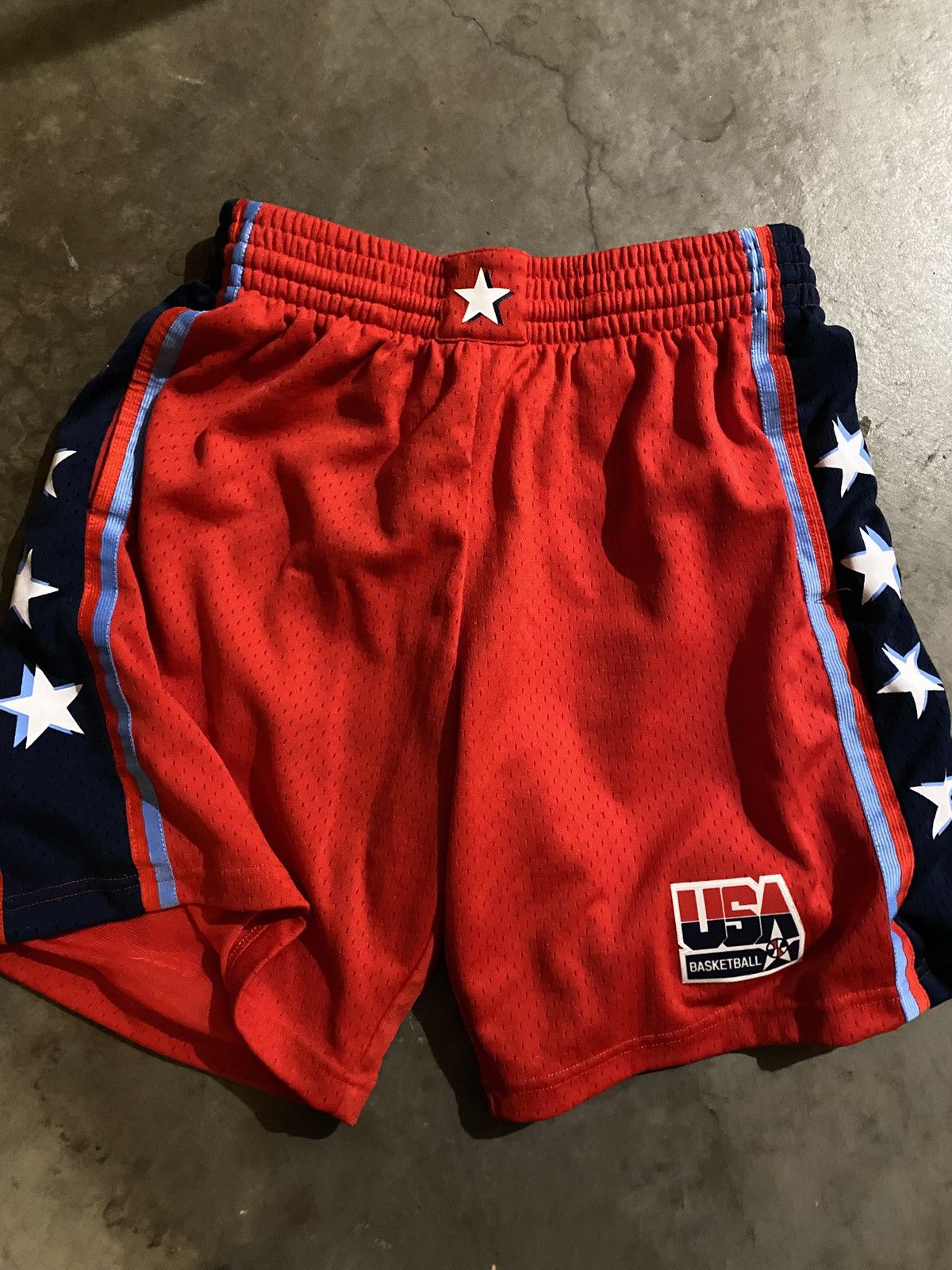 Mitchell & Ness Mitchell & Ness NBA Shorts Medium USA Olympics Size US 32 / EU 48 - 1 Thumbnail