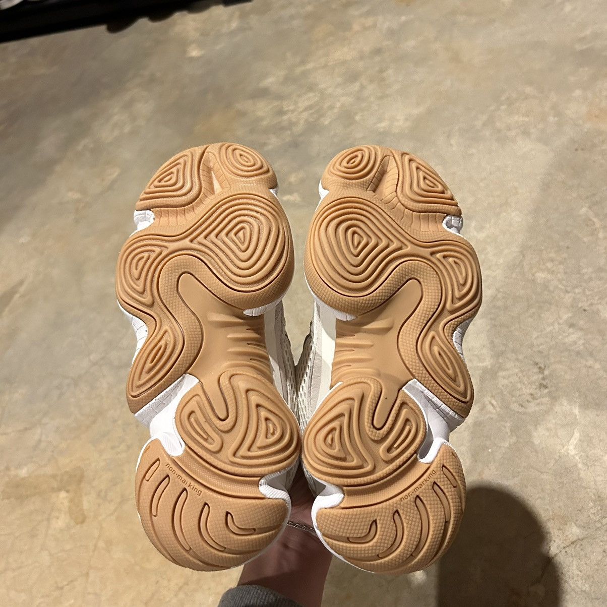 Adidas × Kanye West × Yeezy BRAND NEW Adidas Yeezy 500 Stone Taupe 2024 US 7 Size US 7 / EU 40 - 8 Thumbnail