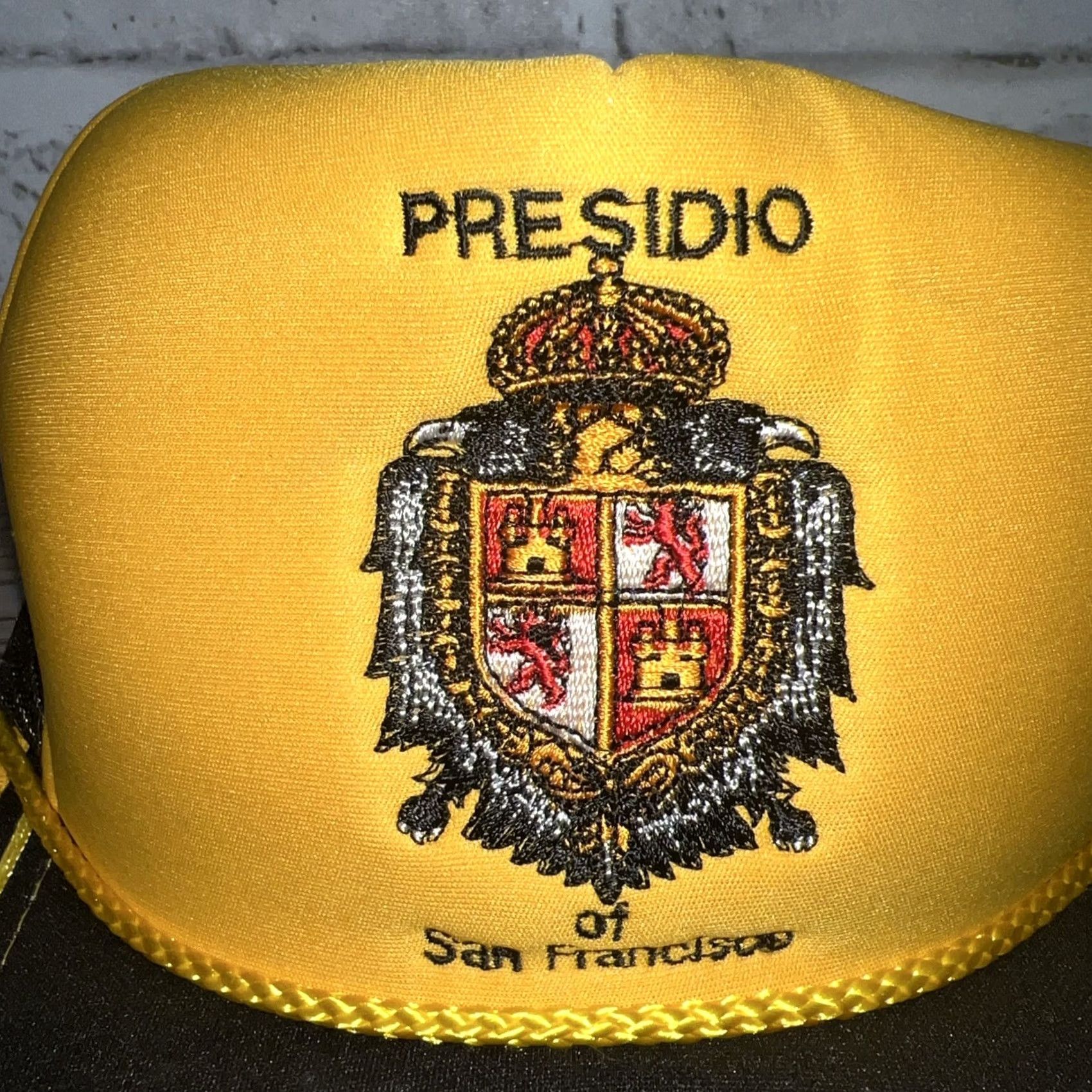 Vintage VTG Unbranded Head To Toe Presidio Of San Francisco Yellow Snap Back Hat Men One Size Yellow Snap Back Hat Size ONE SIZE - 4 Thumbnail