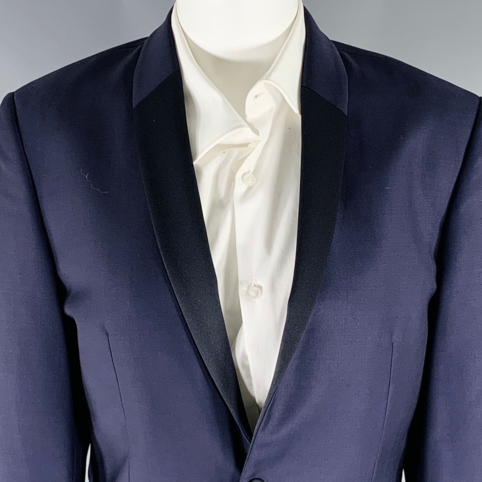 Calvin Klein Size 34 Navy Black Wool Shawl Lapel Tuxedo Size 34R - 3 Thumbnail