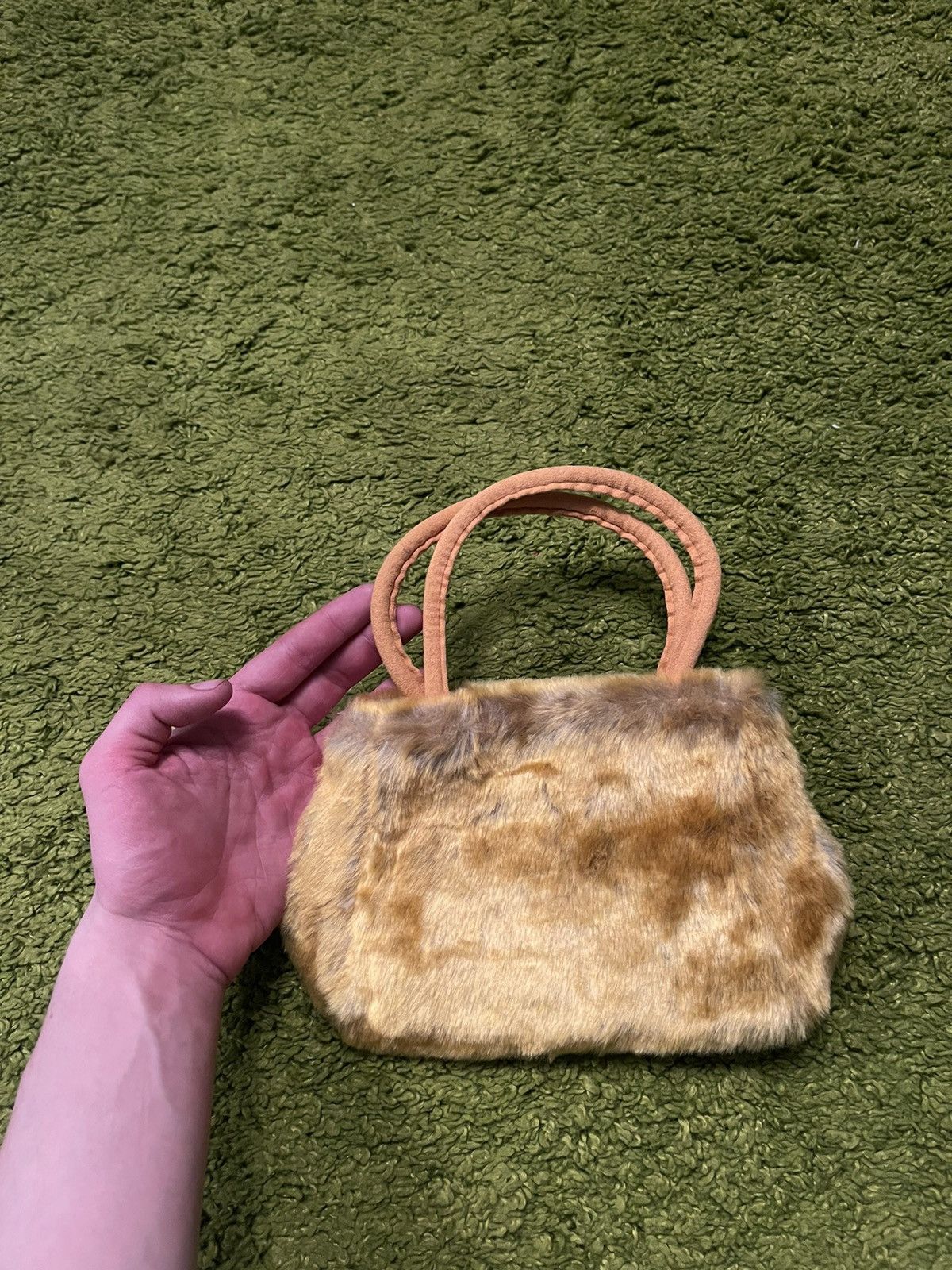 Hysteric Glamour × If Six Was Nine 🐣 Y2K fuzzy faux fur chicken bag made in Korea avant garde Size ONE SIZE - 1 Thumbnail