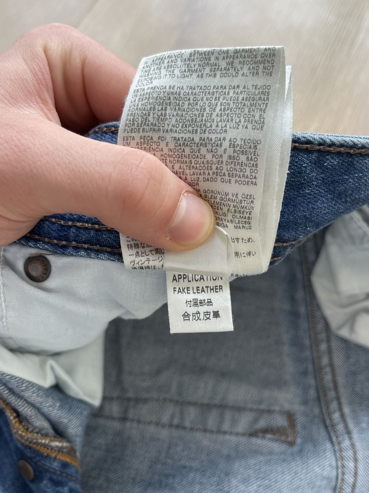 Diesel 90s Diesel Distressed Denim Jeans Y2K Grunge Straight Fit Size US 34 / EU 50 - 20 Thumbnail