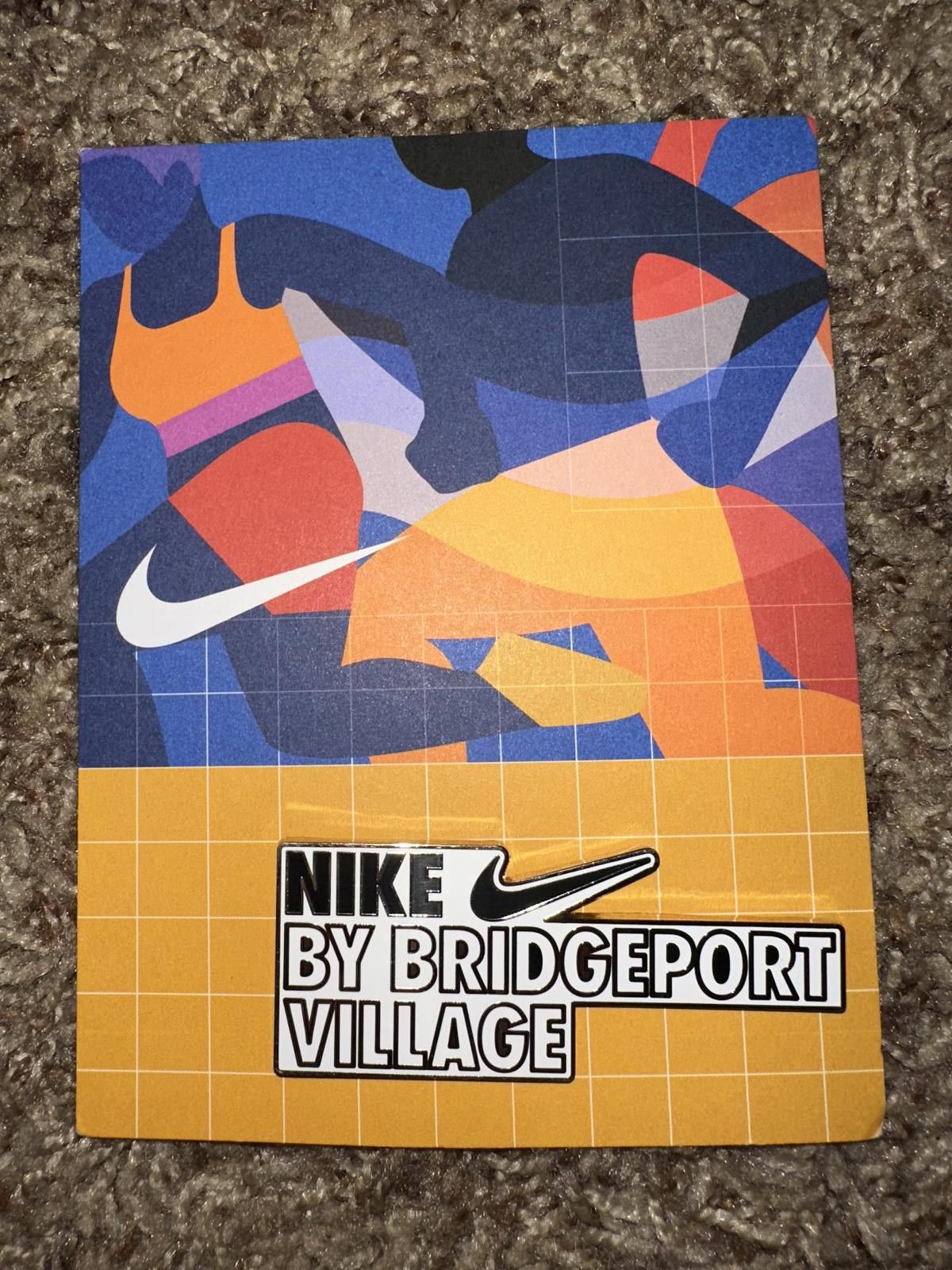 Nike Nike Souvenir Pin By Bridgeport Village Portland Oregon Size ONE SIZE - 1 Thumbnail