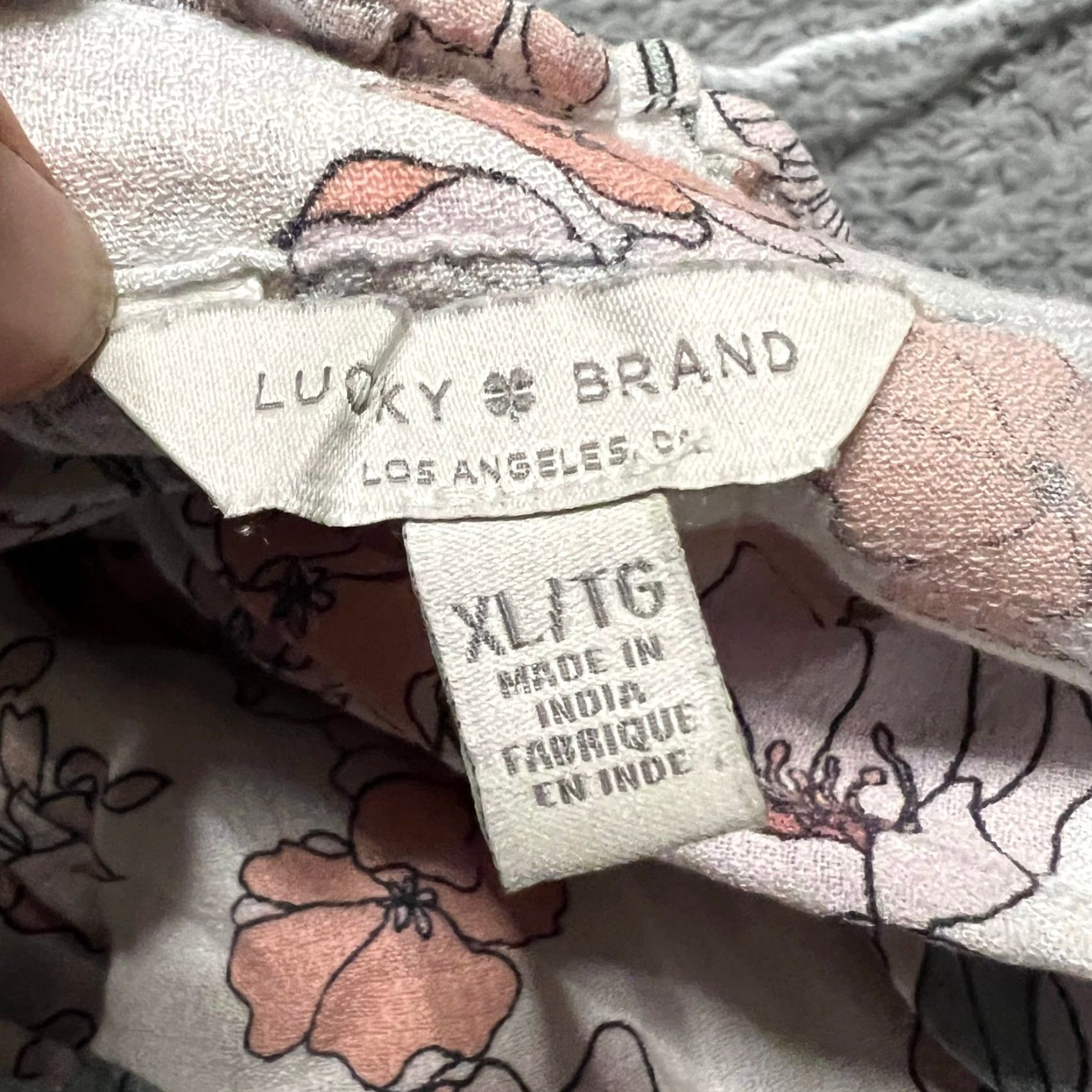 Lucky Brand Lucky Brand Shirt Women XL Lana Floral Print Tassel Blouse Size XL / US 12-14 / IT 48-50 - 5 Thumbnail