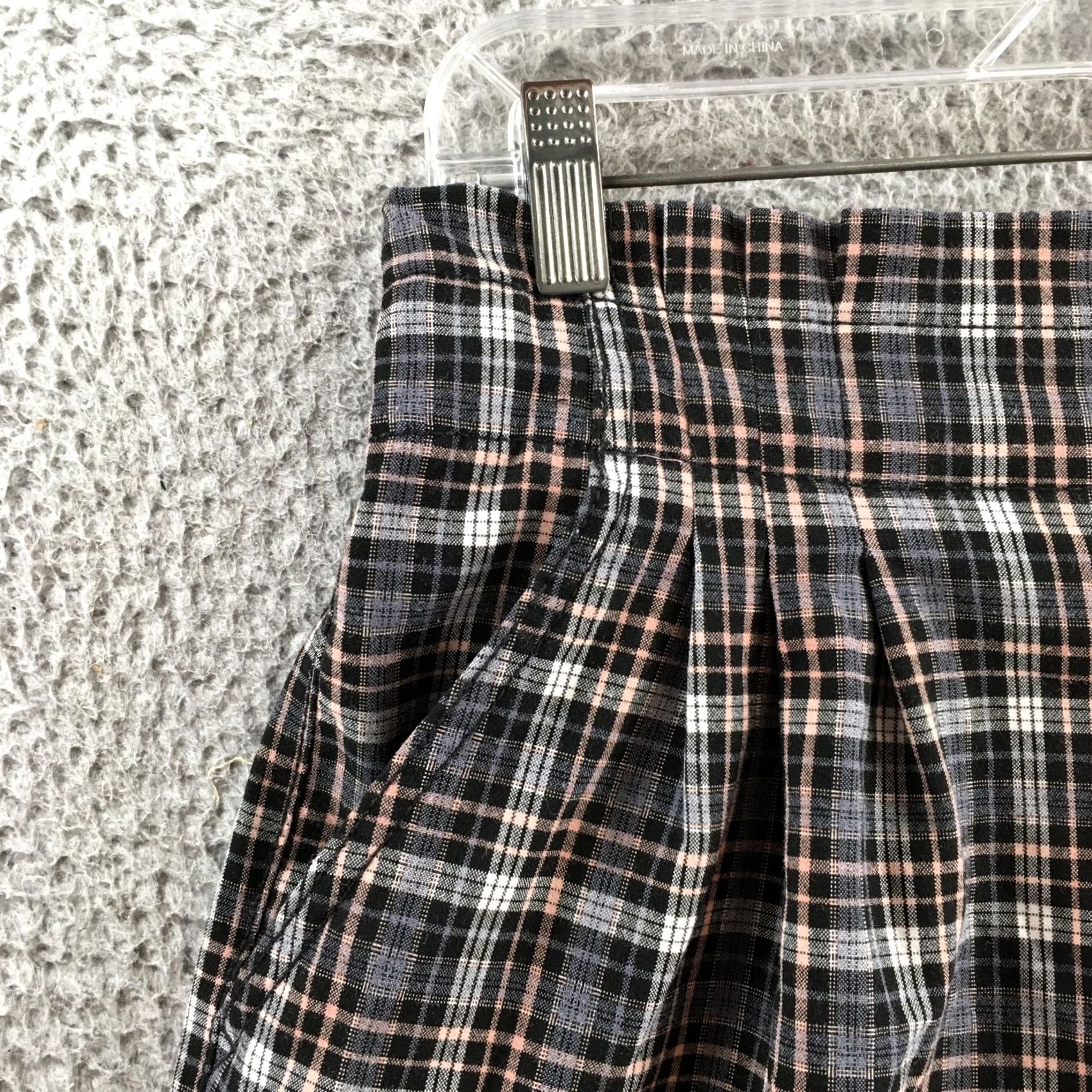 American Eagle Outfitters American Eagle Outfitters Mom Shorts Womens 2 Blue High Rise Button Front Plaid Size 26" / US 2 / IT 38 - 2 Thumbnail