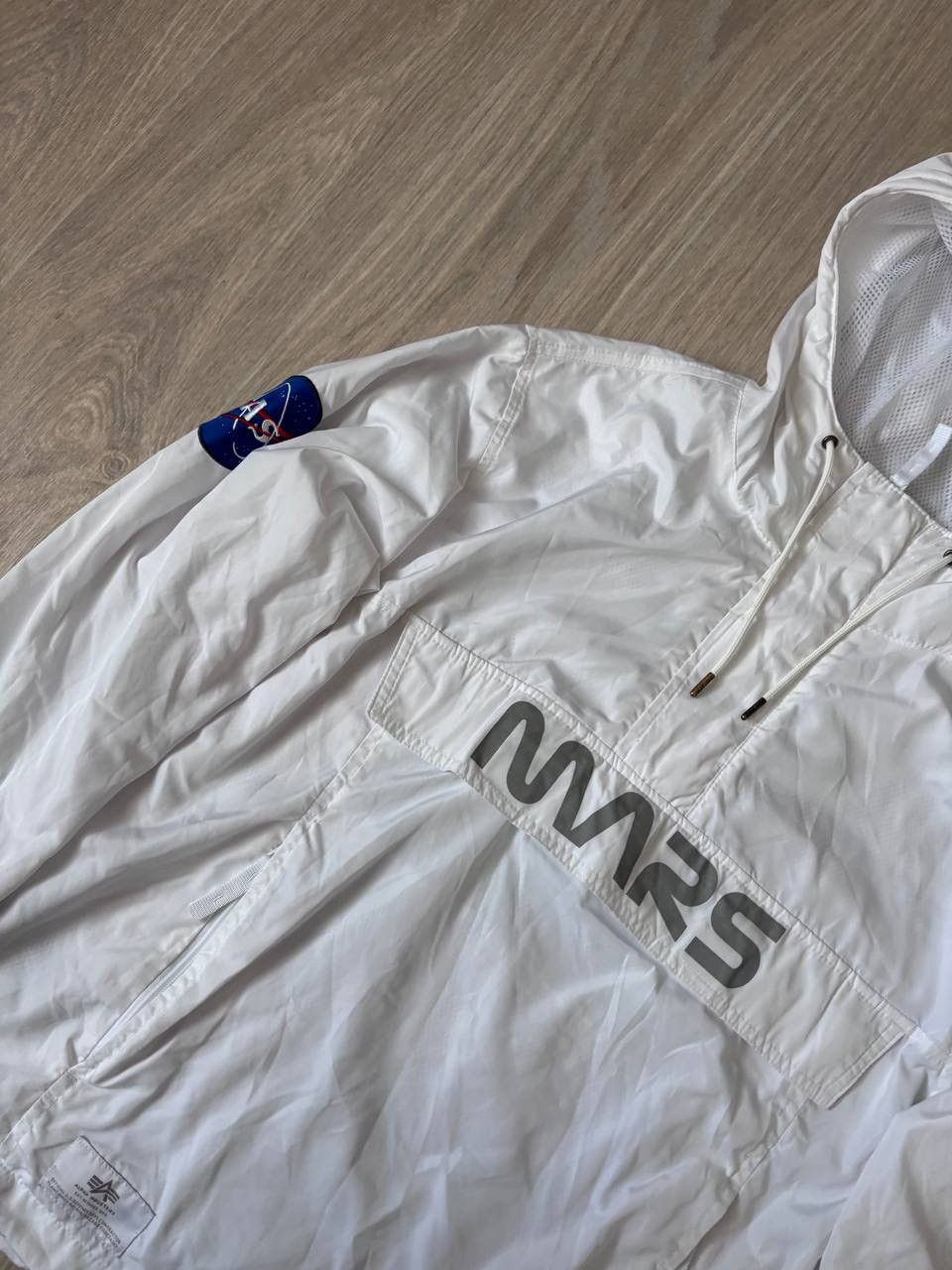 Alpha Industries Alpha Industries x NASA jacket y2k Size US M / EU 48-50 / 2 - 5 Thumbnail