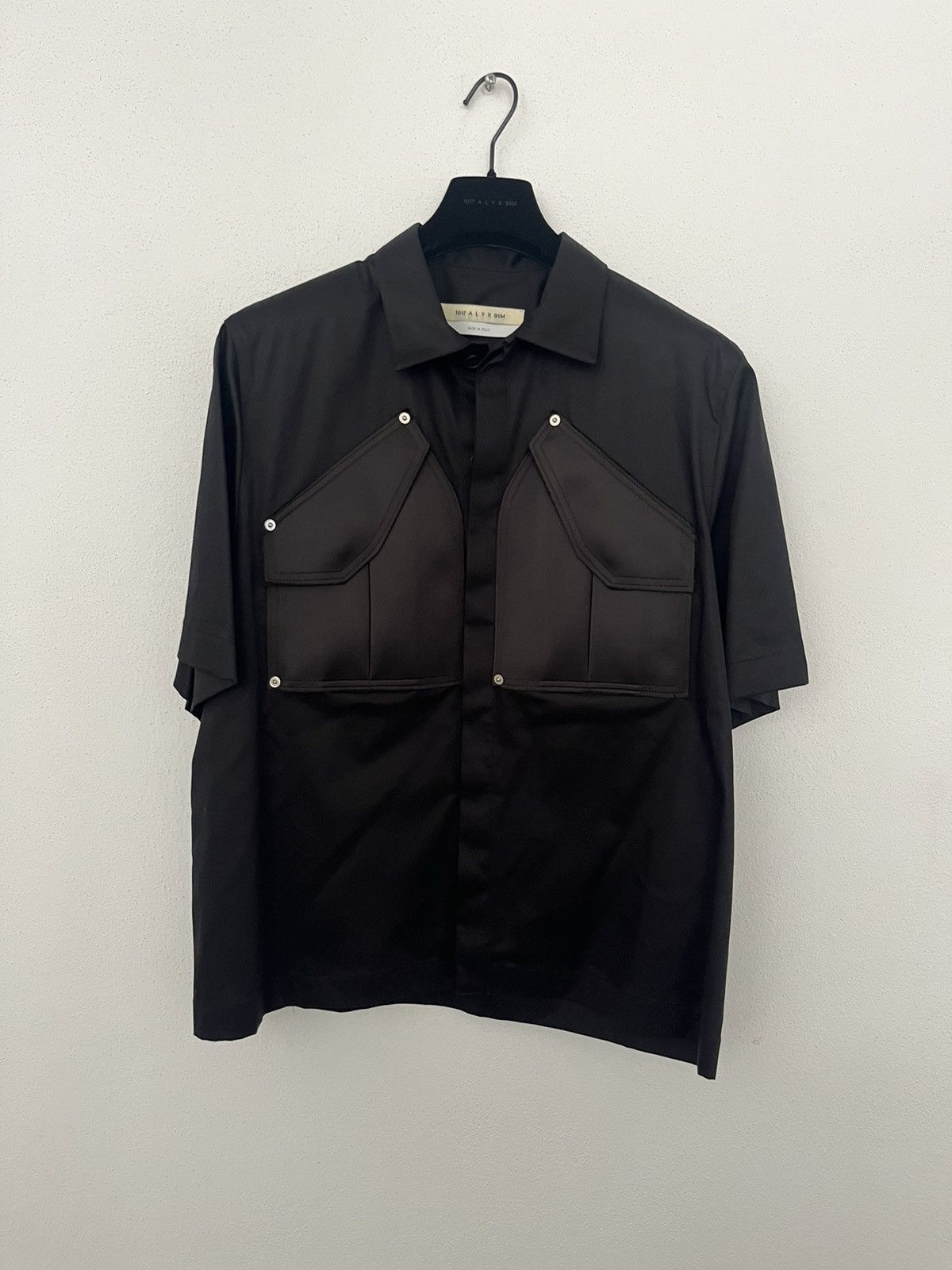 1017 ALYX 9SM 1017 Alyx 9SM black short sleeve tailored shirt Size US L / EU 52-54 / 3 - 1 Thumbnail