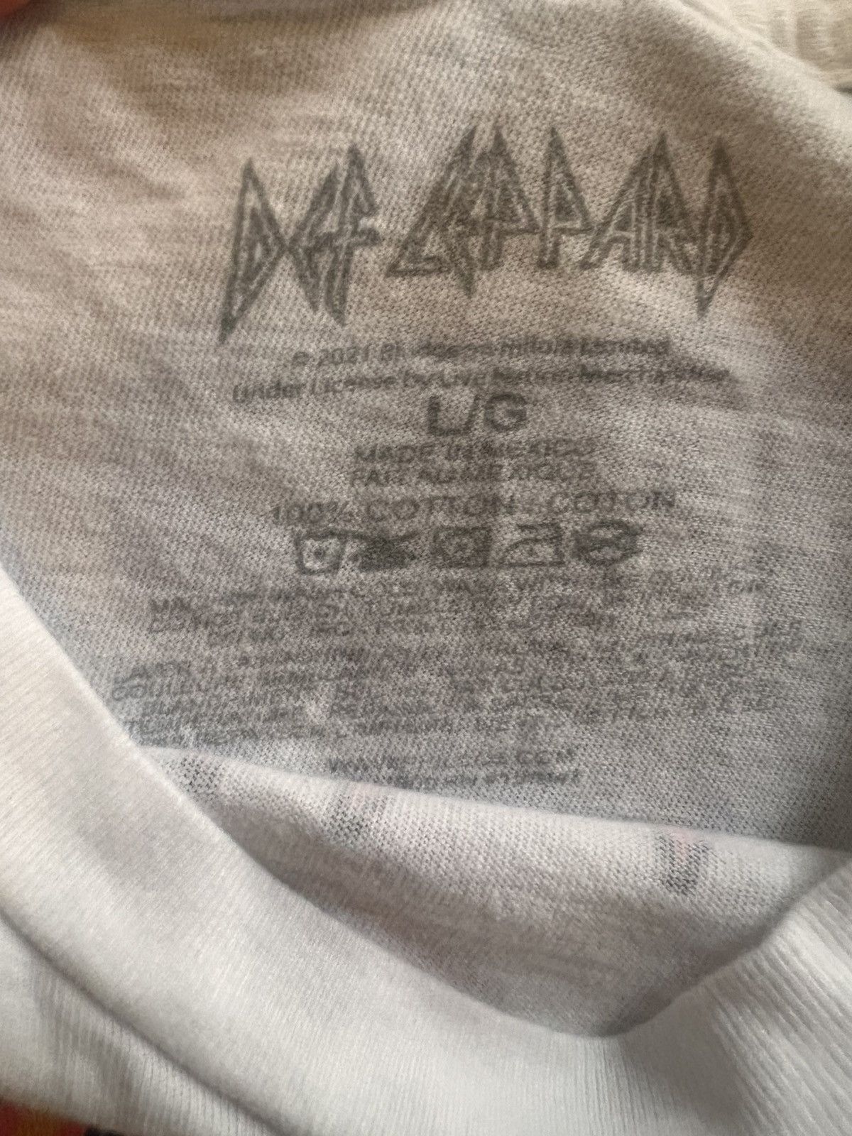 Other Def Leppard High N Dry T-Shirt Men's Sz Large Tee Shirt Size US L / EU 52-54 / 3 - 7 Thumbnail