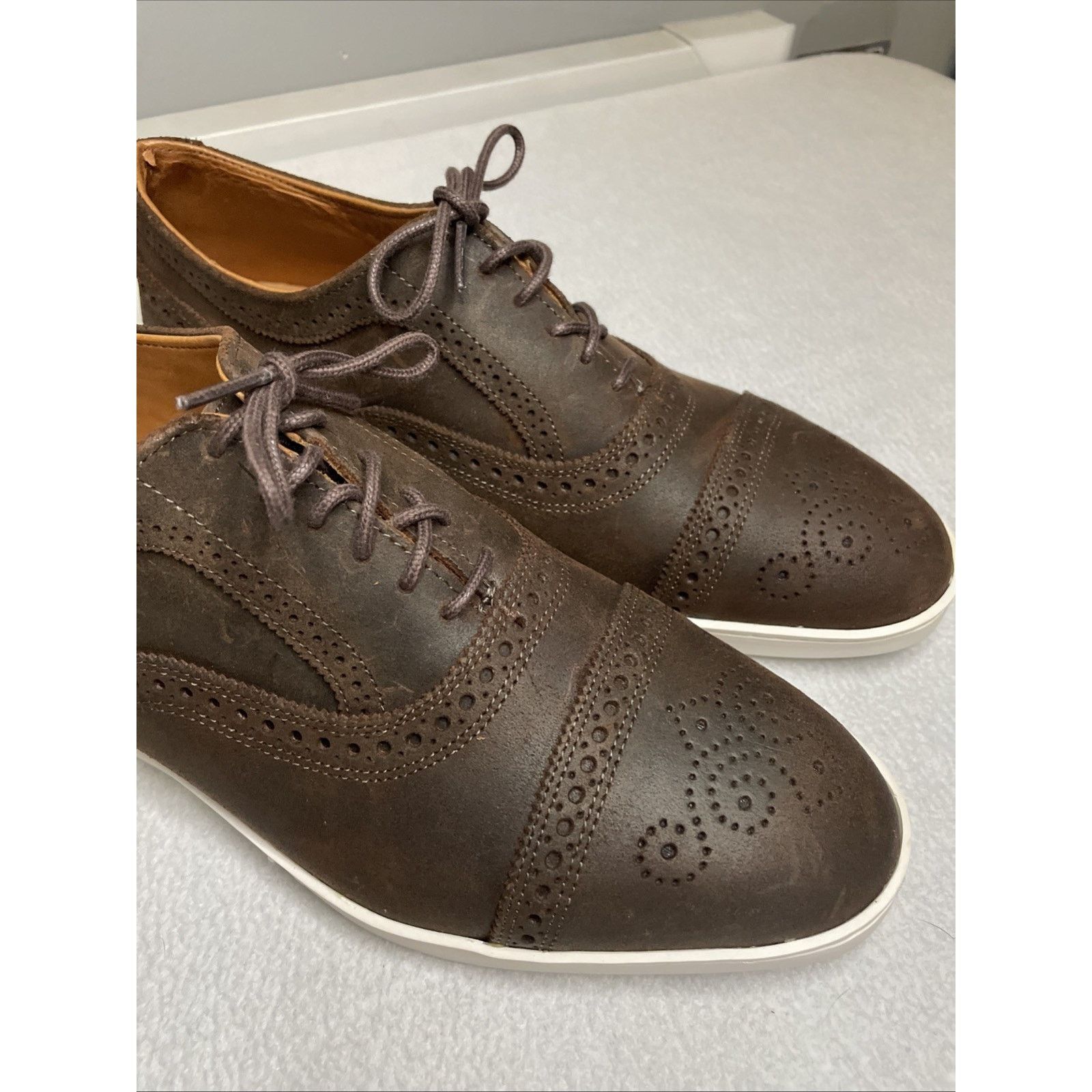 Allen Edmonds Allen Edmonds Strand Oxford Men's 9.5 EEE Dress Walnut Size US 9 / EU 42 - 2 Thumbnail