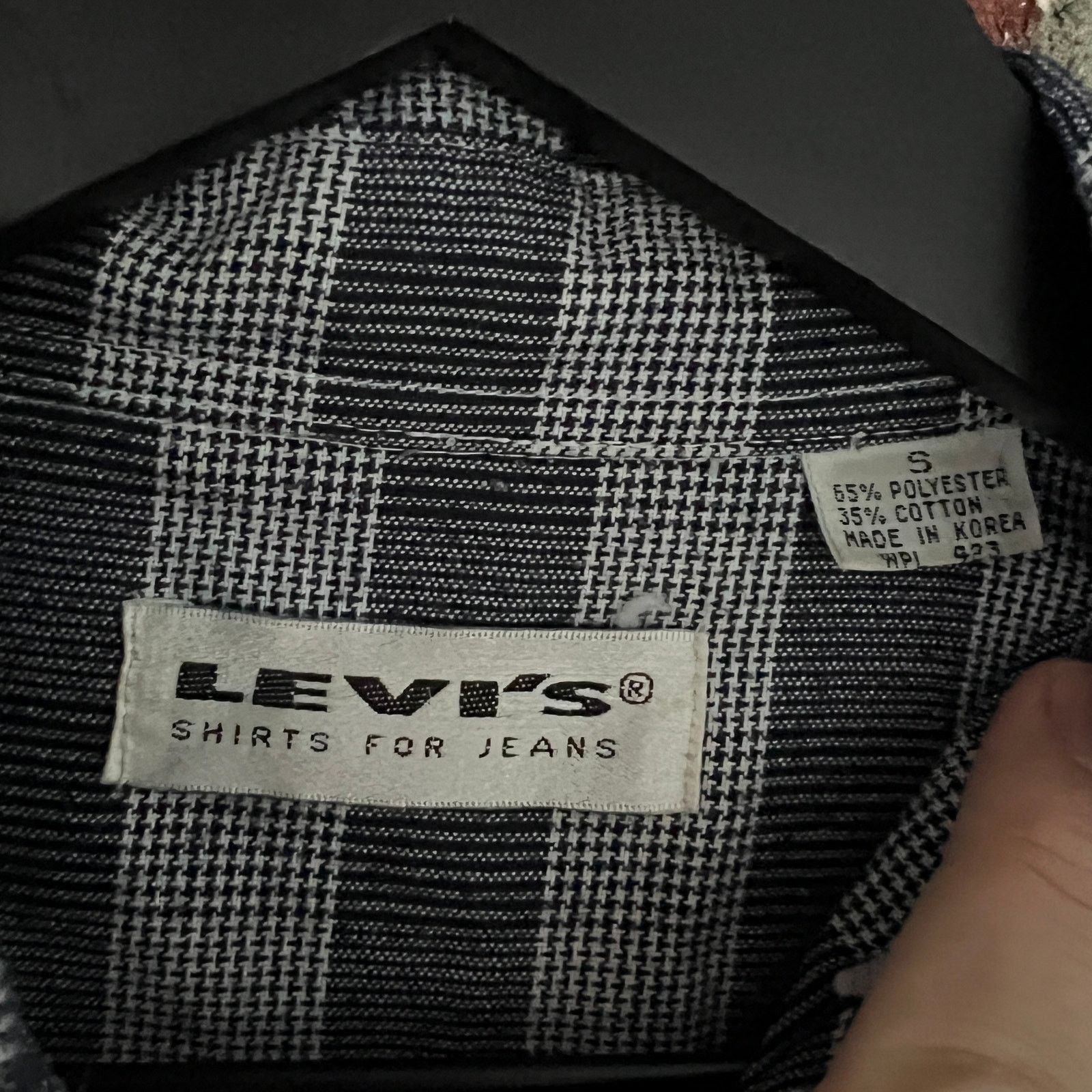 Levi's VTG 80s Levi's Men's LS Shirt S 21x27 Size US S / EU 44-46 / 1 - 3 Thumbnail