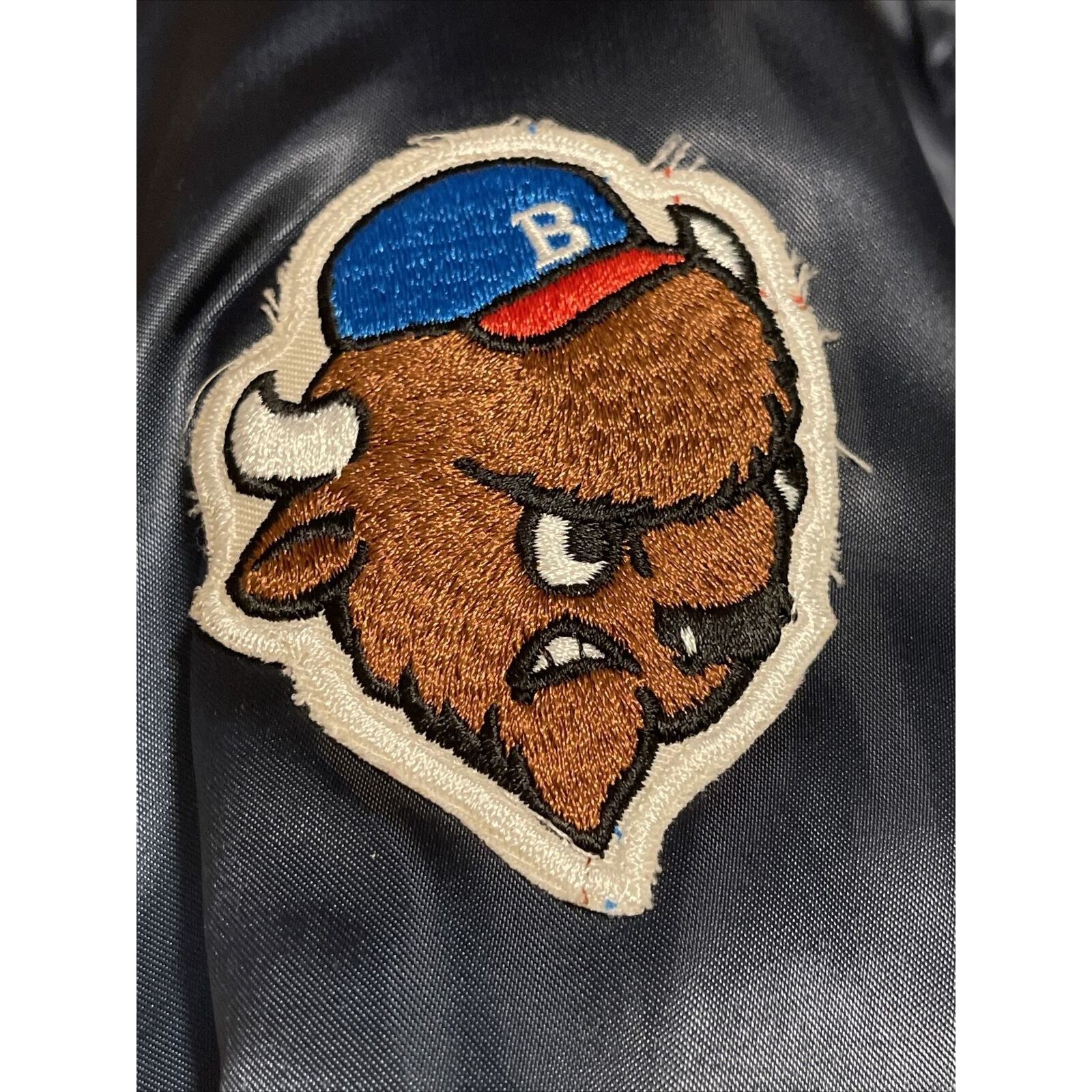 Other Vintage 80s Medium BUFFALO BISONS MILB Satin Bomber Spellout Size US M / EU 48-50 / 2 - 12 Thumbnail