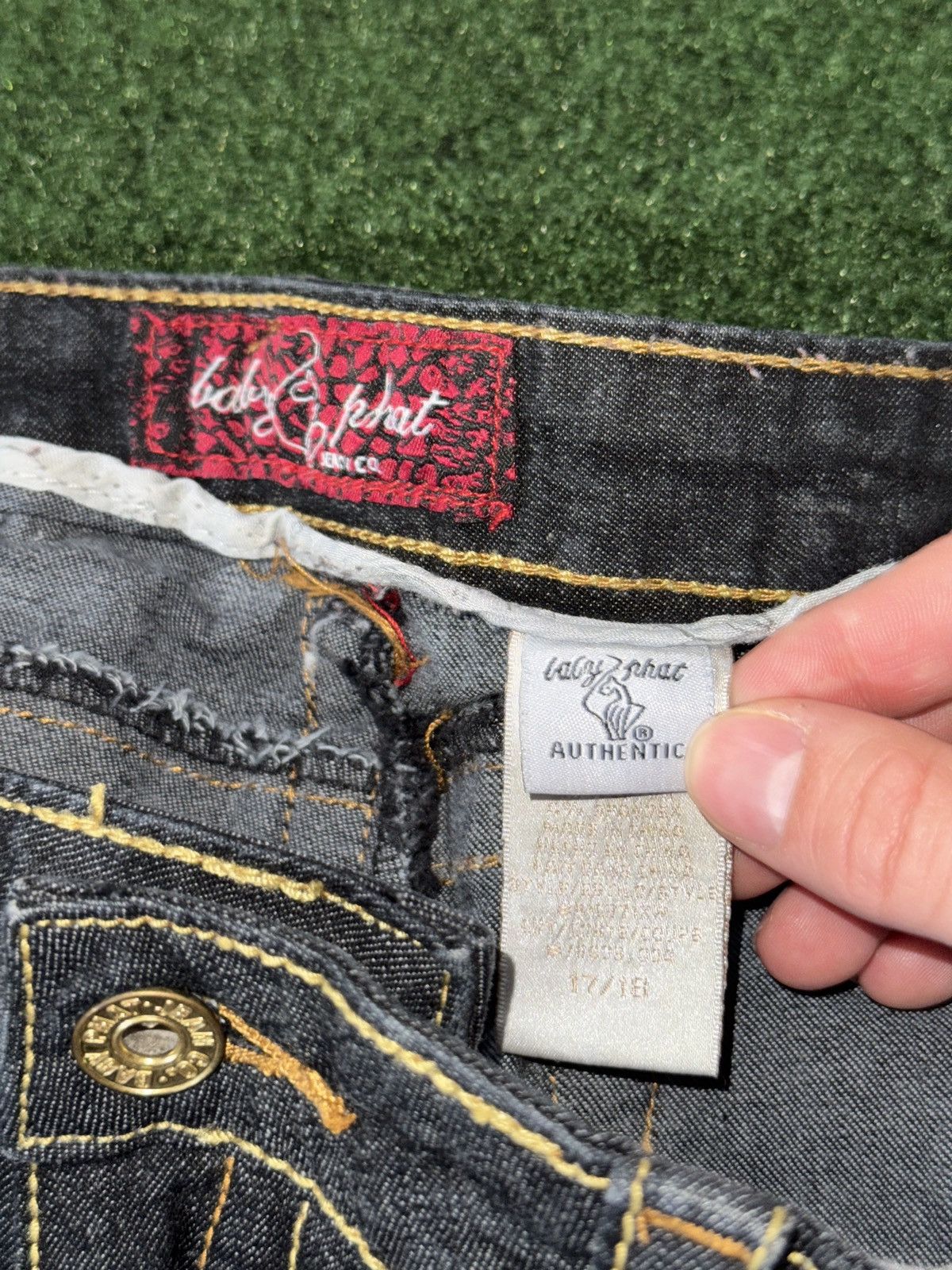 Vintage Y2K Baby Phat Low Rise Bootcut Flare 17/18 Denim Jeans Size 40" / US 18 - 5 Thumbnail