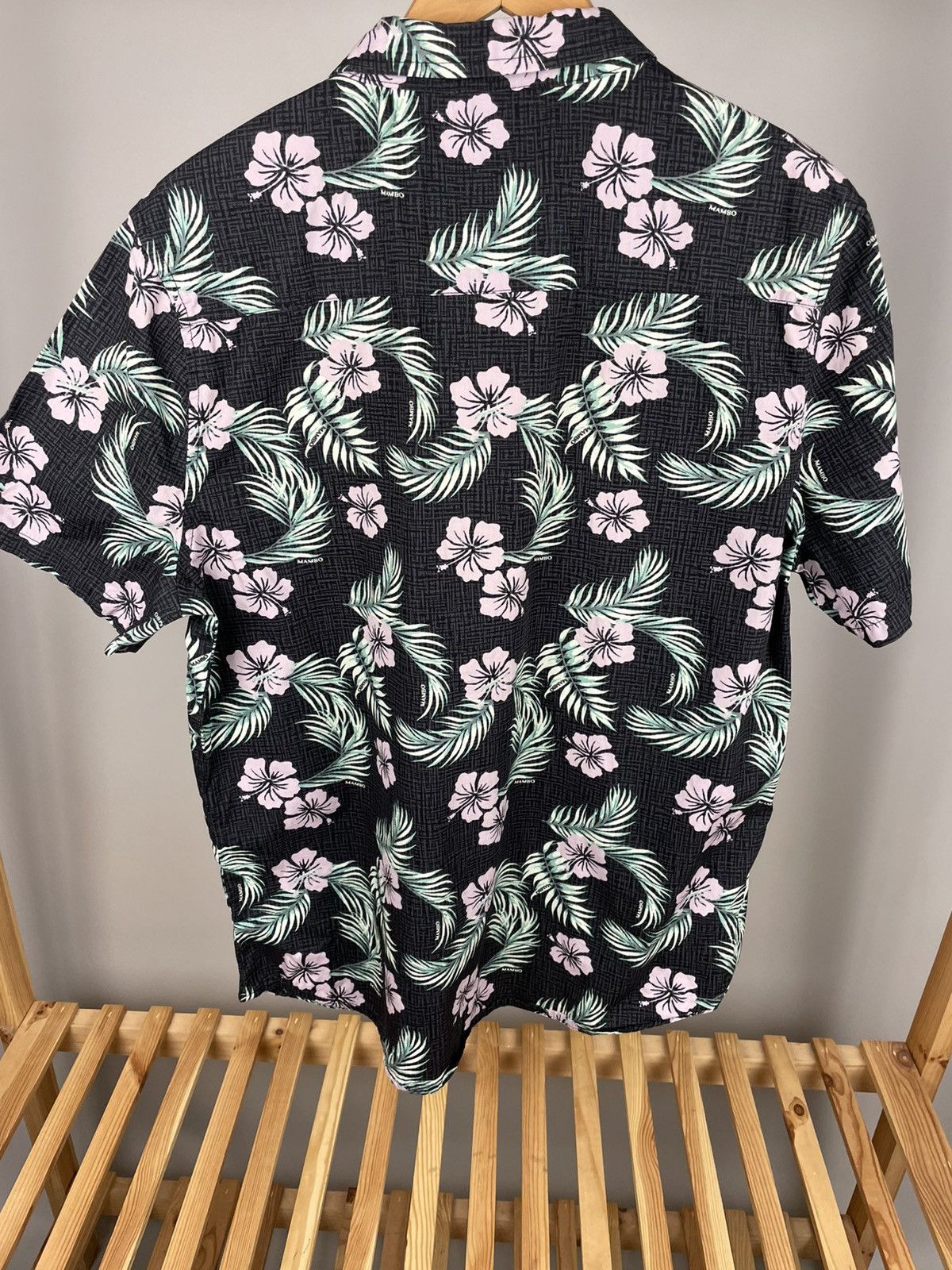Mambo Mambo Hawaiian shirt short sleeve surfing Size US L / EU 52-54 / 3 - 6 Thumbnail