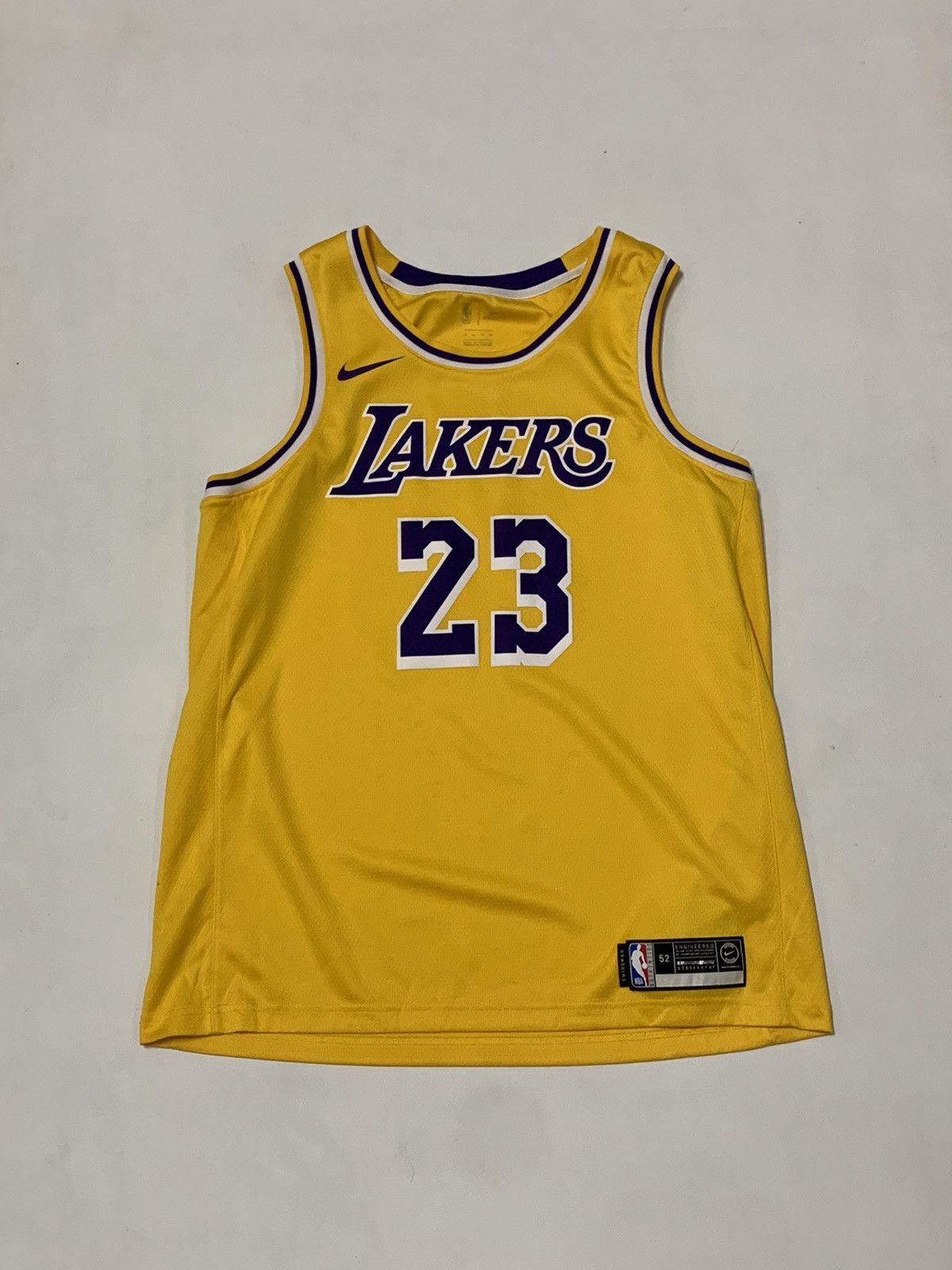 NBA × Nike LeBron James Lakers Jersey Nike Size US XL / EU 56 / 4 - 2 Thumbnail