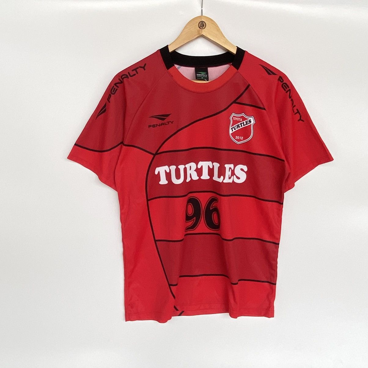 Other Vintage Turtles FC Soccer Jersey Red/Black Pullover Size M Size US M / EU 48-50 / 2 - 1 Thumbnail