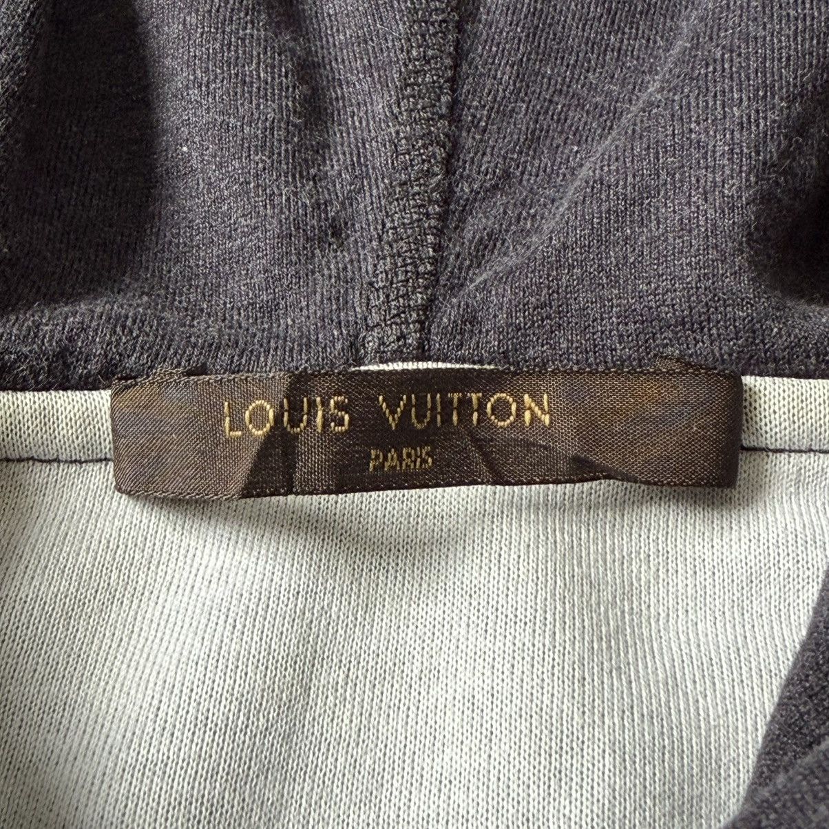 Louis Vuitton Louis Vuitton - LV Logo Zip Up Hoodie Size US XL / EU 56 / 4 - 9 Thumbnail