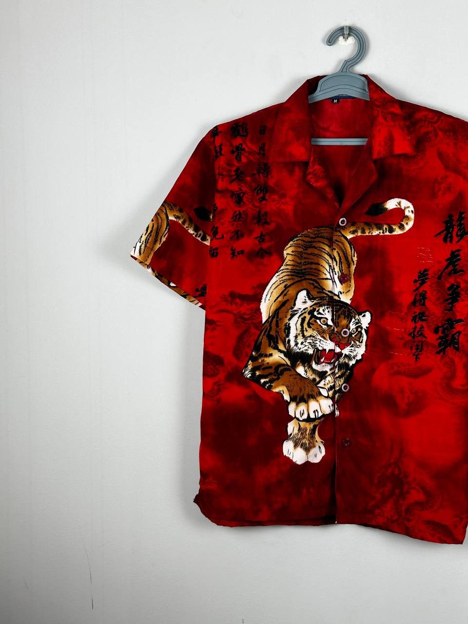 Japanese Brand Japanese Shirt Tiger Print Vintage 90s Dragons Red Size US M / EU 48-50 / 2 - 2 Thumbnail