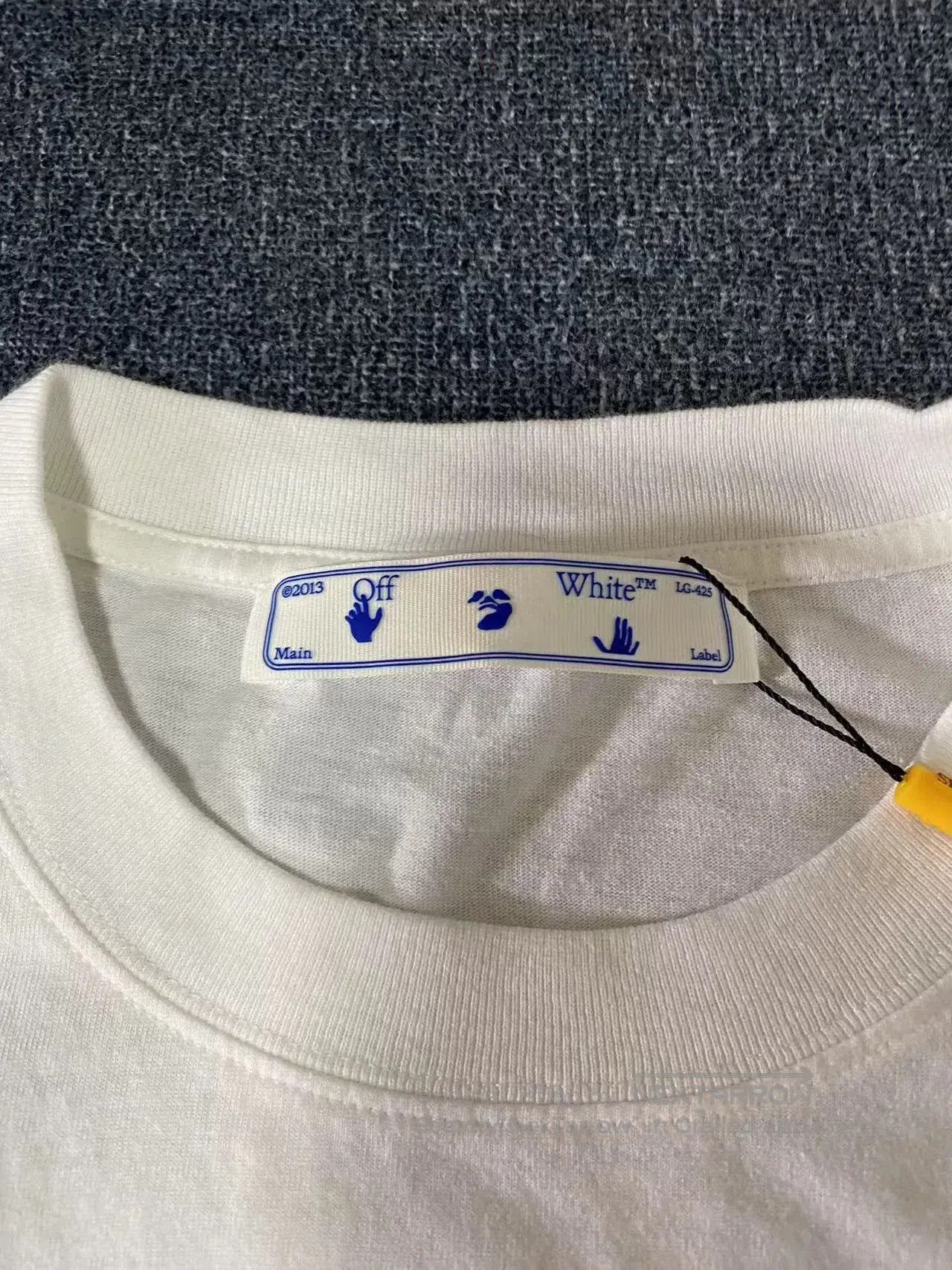 Off-White Off. Size US M / EU 48-50 / 2 - 3 Thumbnail