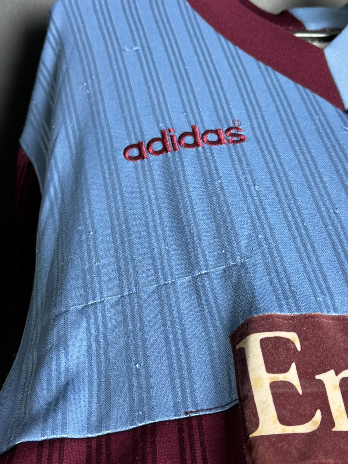 Adidas Burnley 96/98 Home Football Jersey Size US XL / EU 56 / 4 - 6 Thumbnail
