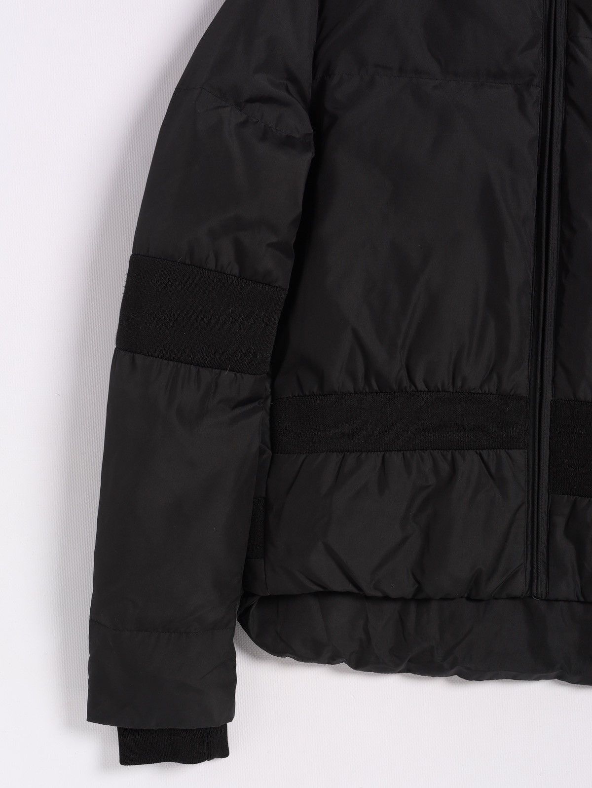 Maison Margiela MM6 Maison Margiela Puffer Asymmetrical Down Jacket Black Size S / US 4 / IT 40 - 5 Thumbnail